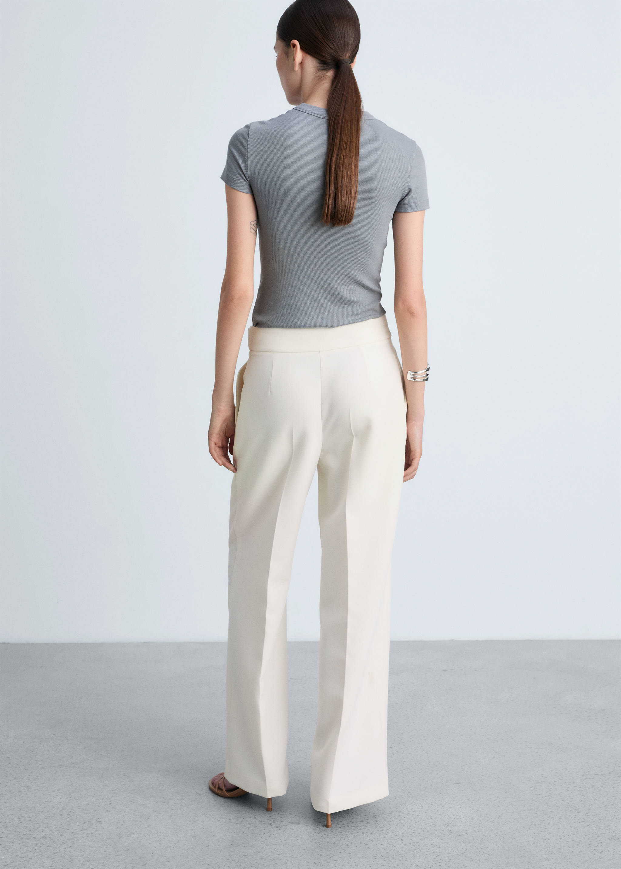 Belt straight-fit trousers - Reverse of the article
