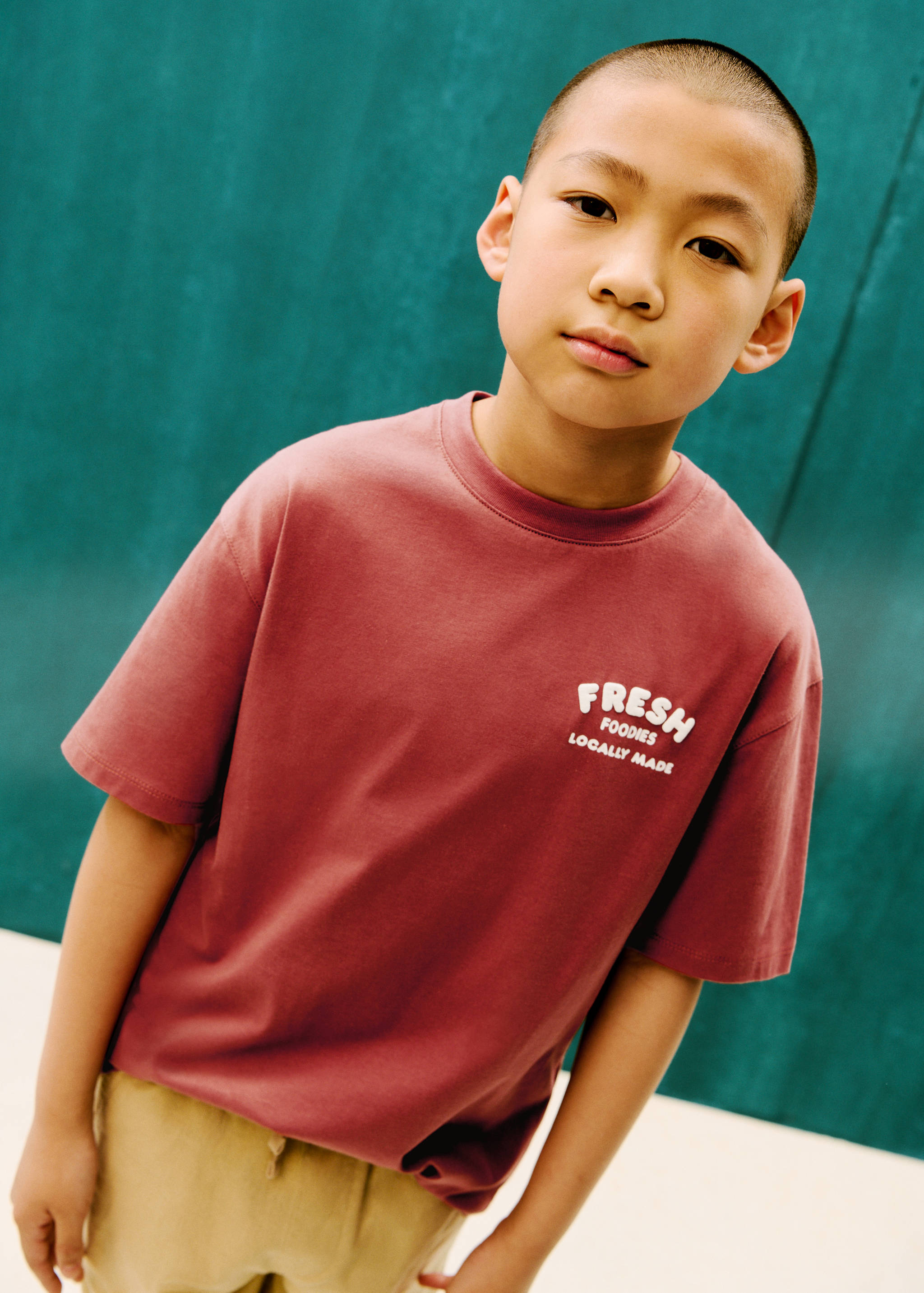 Embossed printed t-shirt - Medium plane