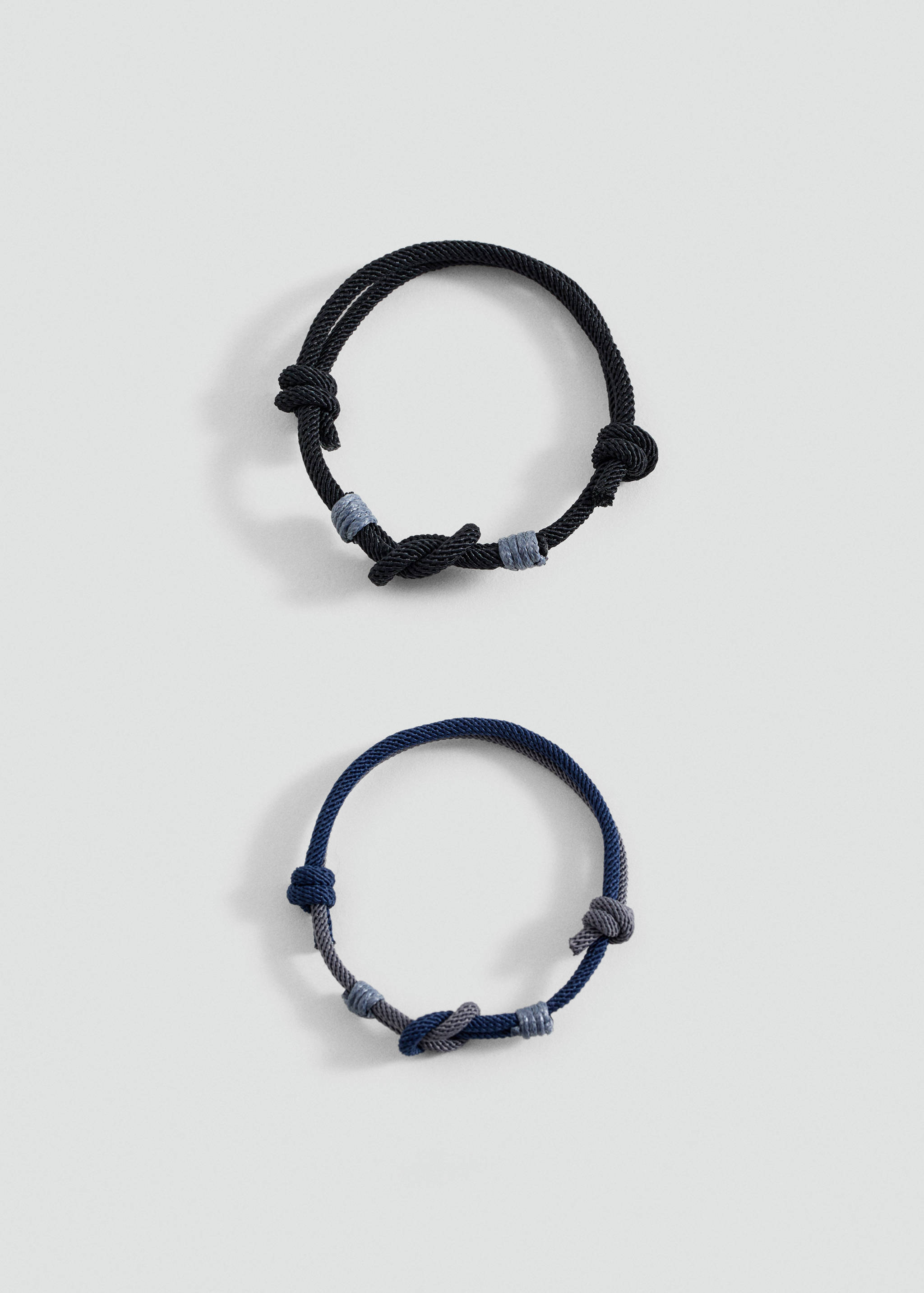 سوارات متراصة مترابطة - رؤية وسط