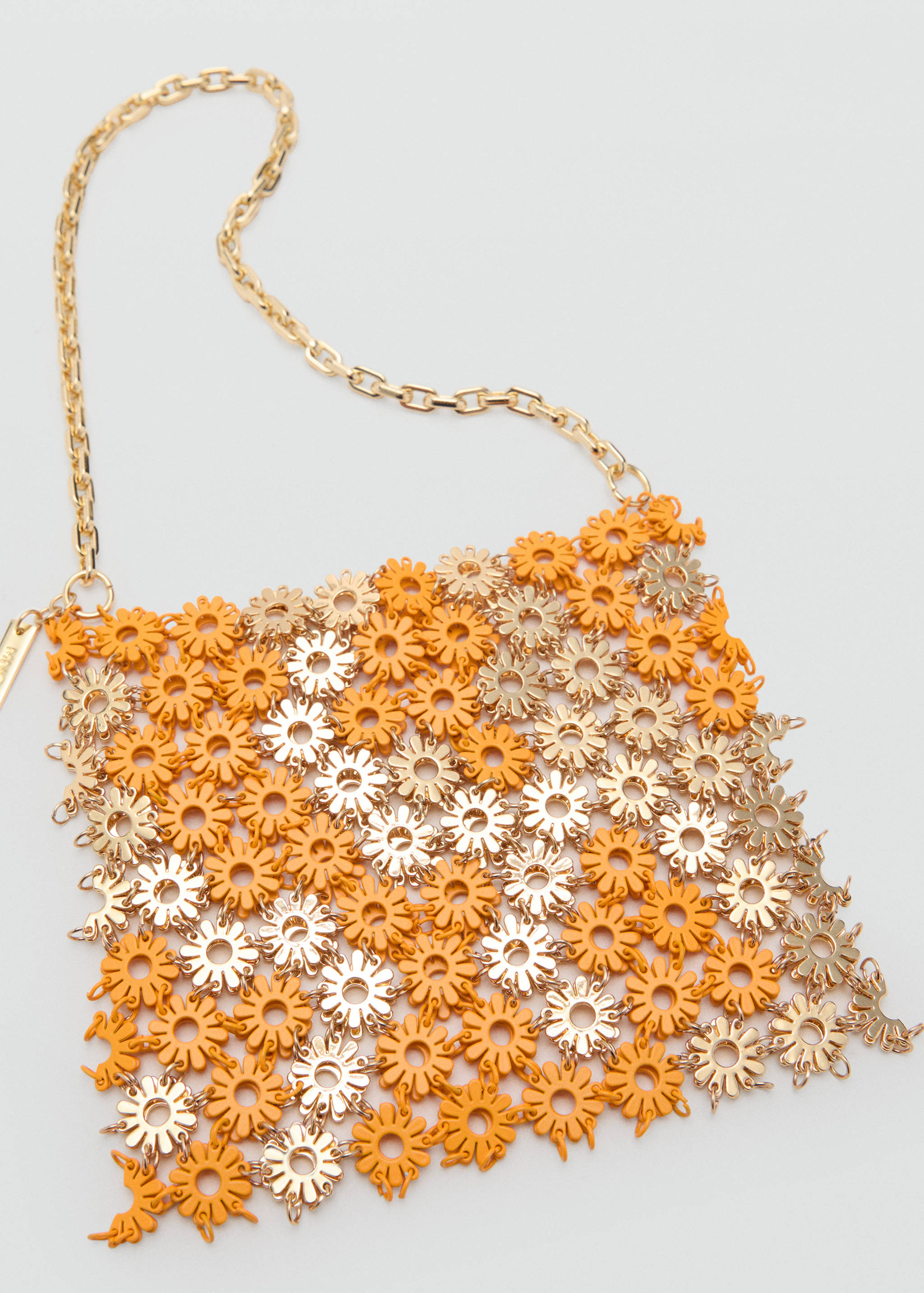 Сумка на плечо с металлическими цветами - Деталь изделия 2