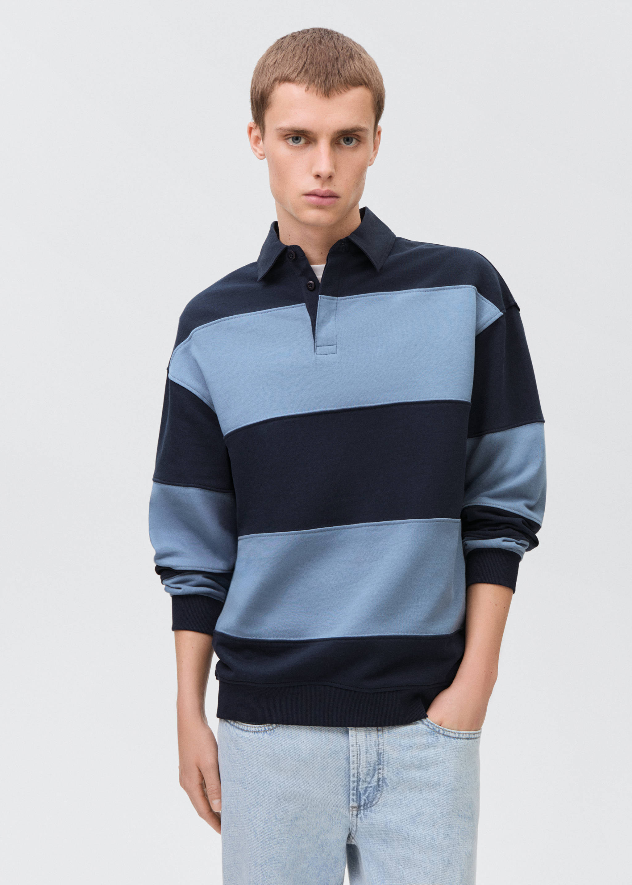 Sweat rayures col polo - Plan moyen