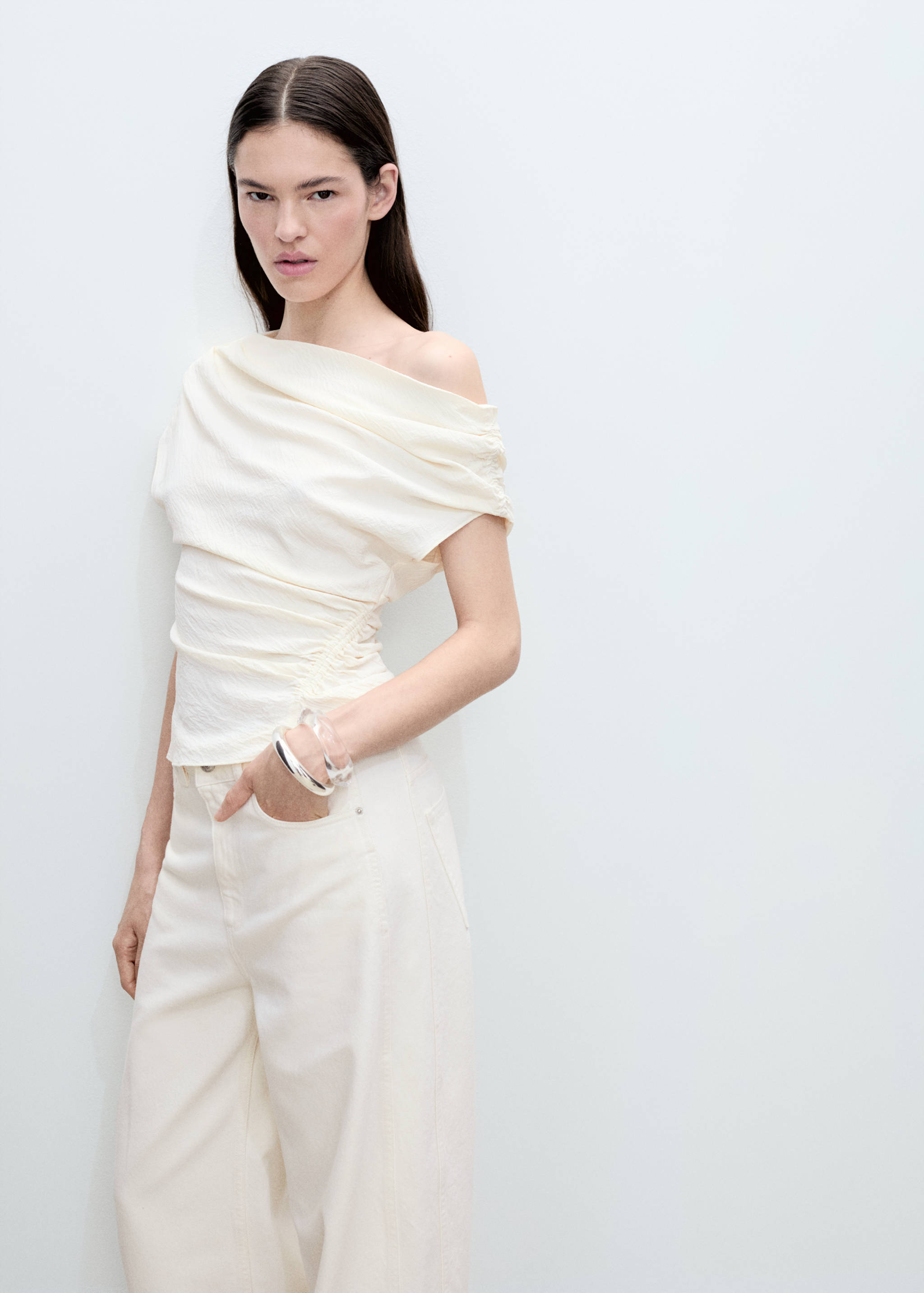 Asymmetric ruched top - Medium plane