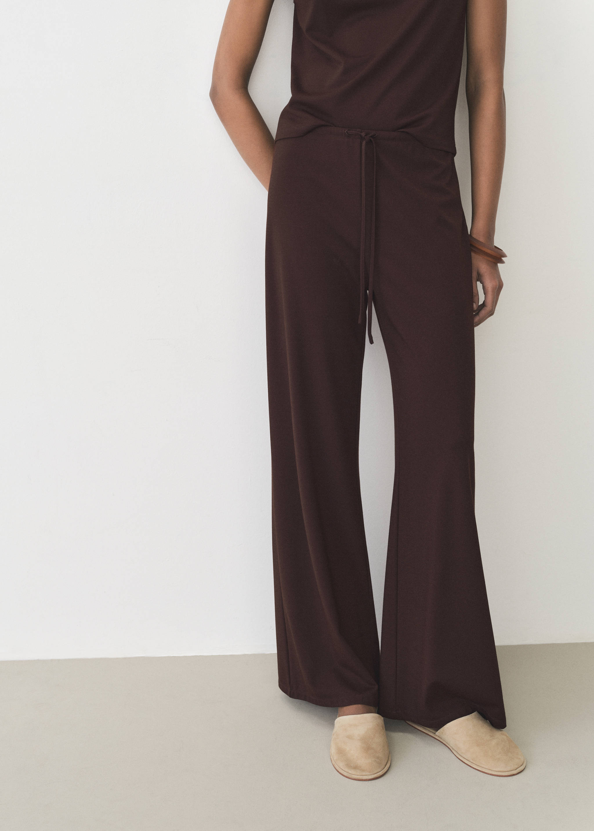 Wide leg trousers with elastic waist - Medium plane
