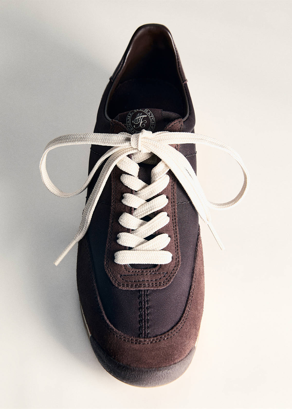 Trainers with contrasting stripe and suede panels — Chocolate