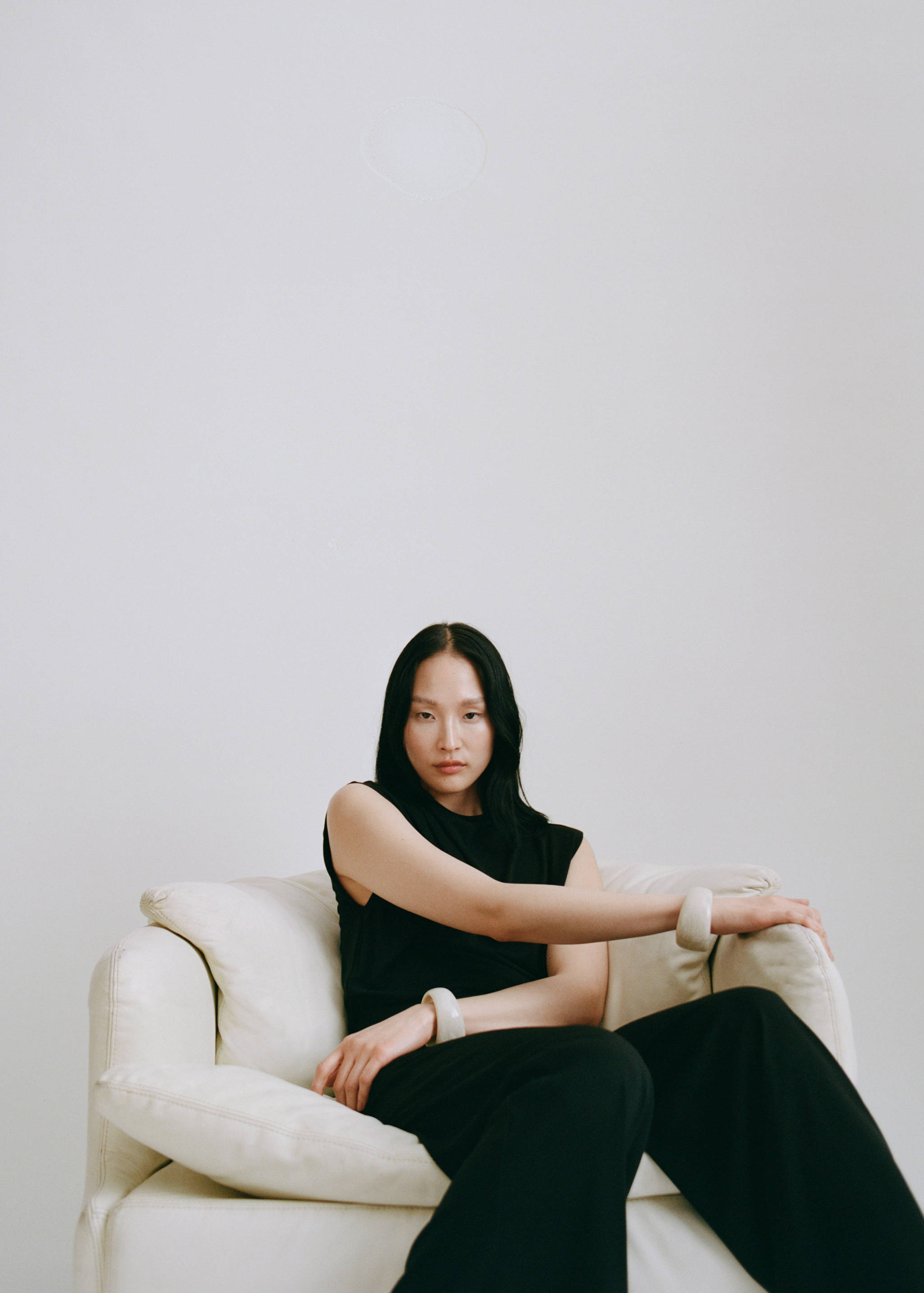 Straight-fit jumpsuit with draped neckline - Details of the article 7