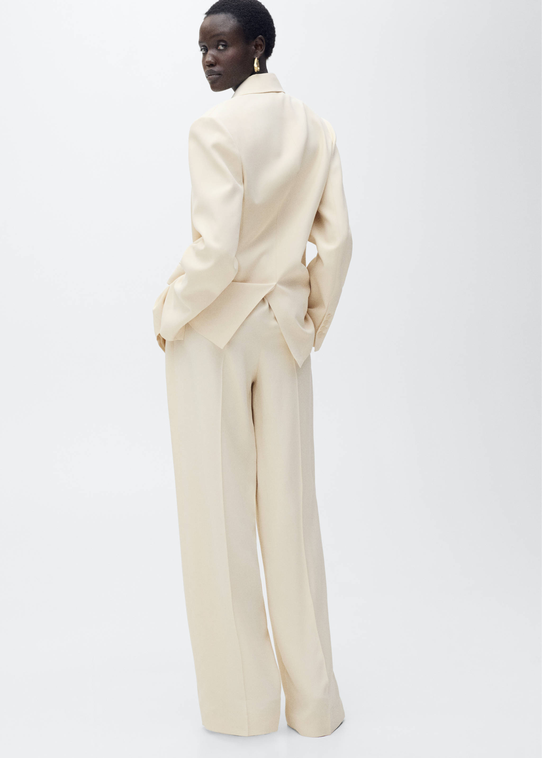 Wide leg pleated suit trousers - Reverse of the article