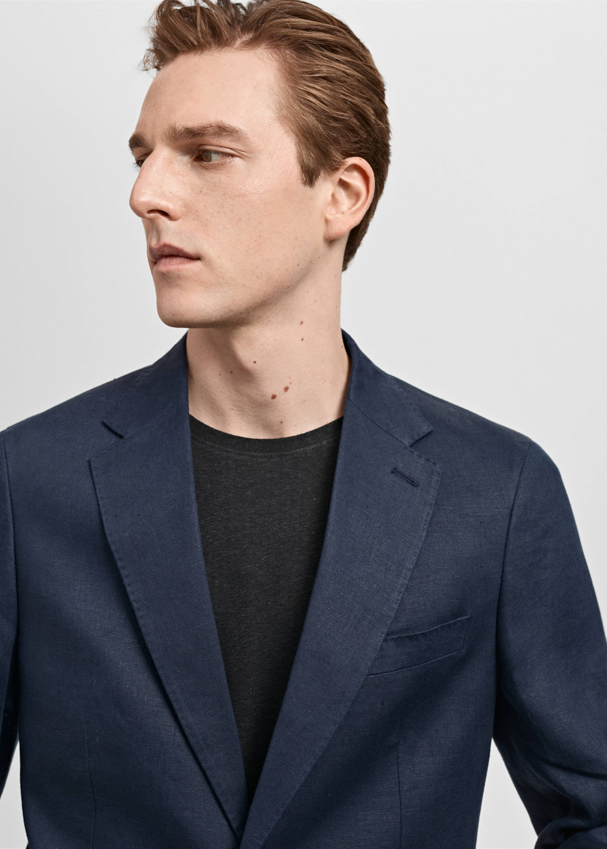 Amalfi 100% linen slim-fit suit blazer - Details of the article 2