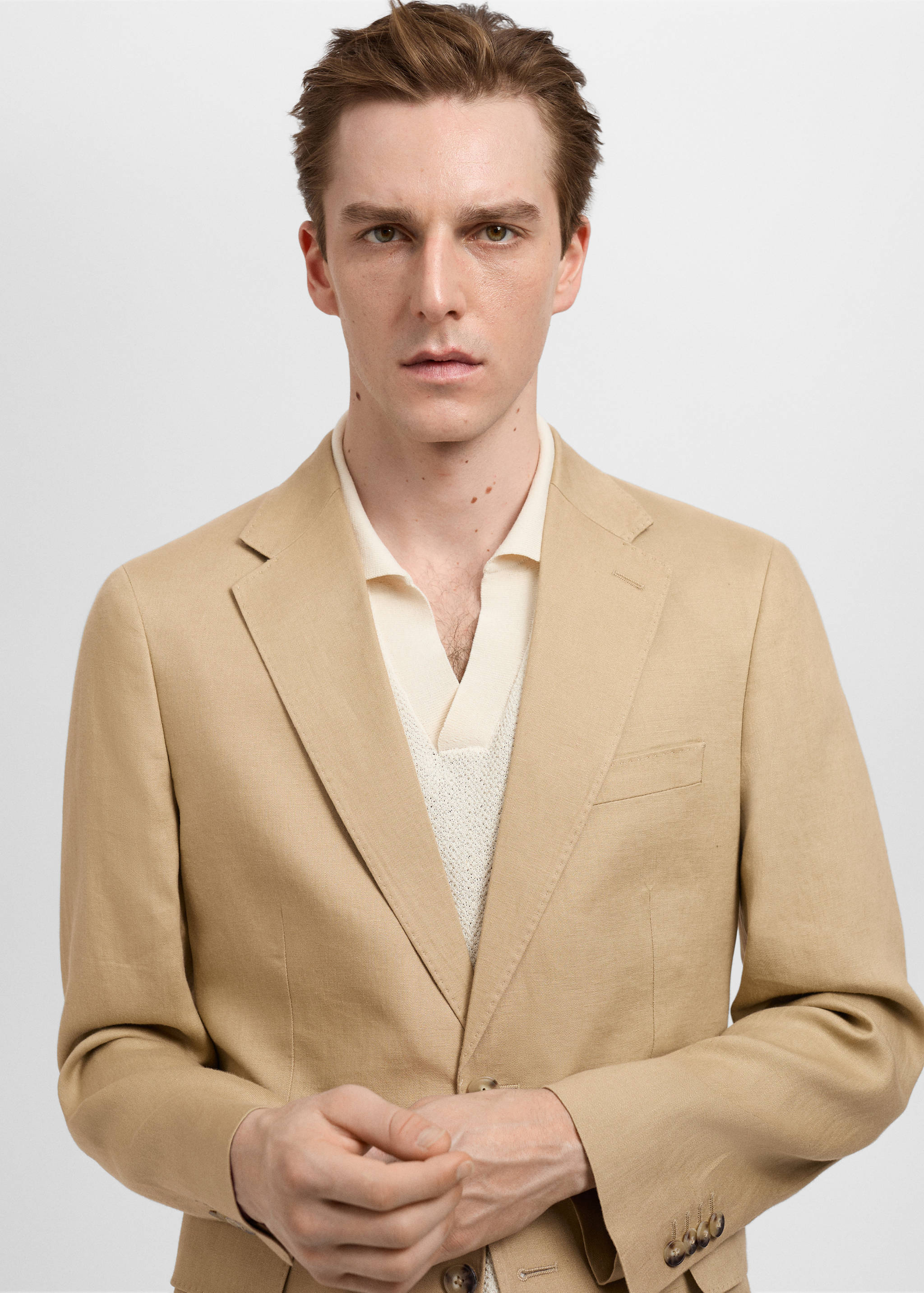 Amalfi 100% linen slim-fit suit blazer - Details of the article 1