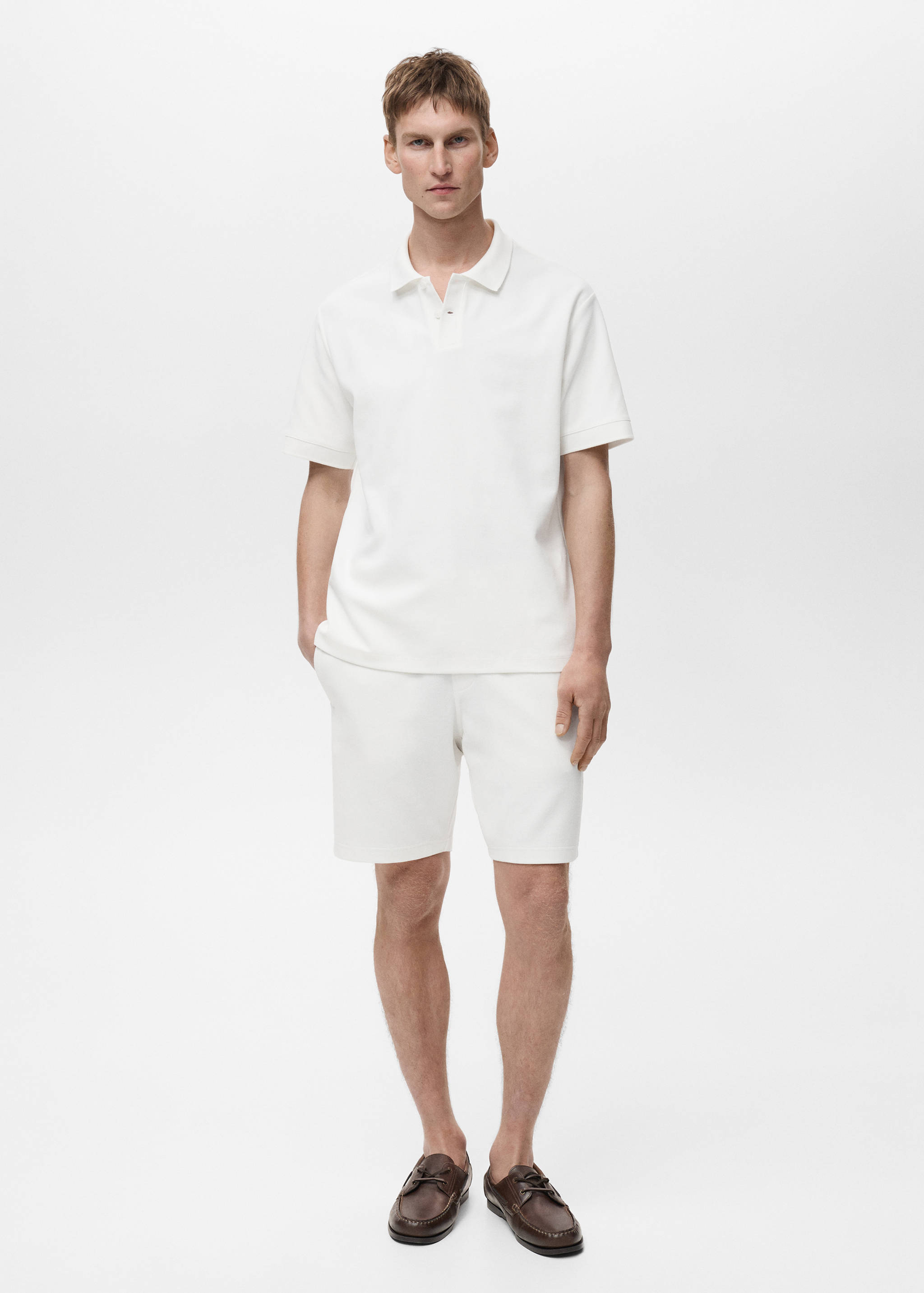 Structured knitted shorts - General plane