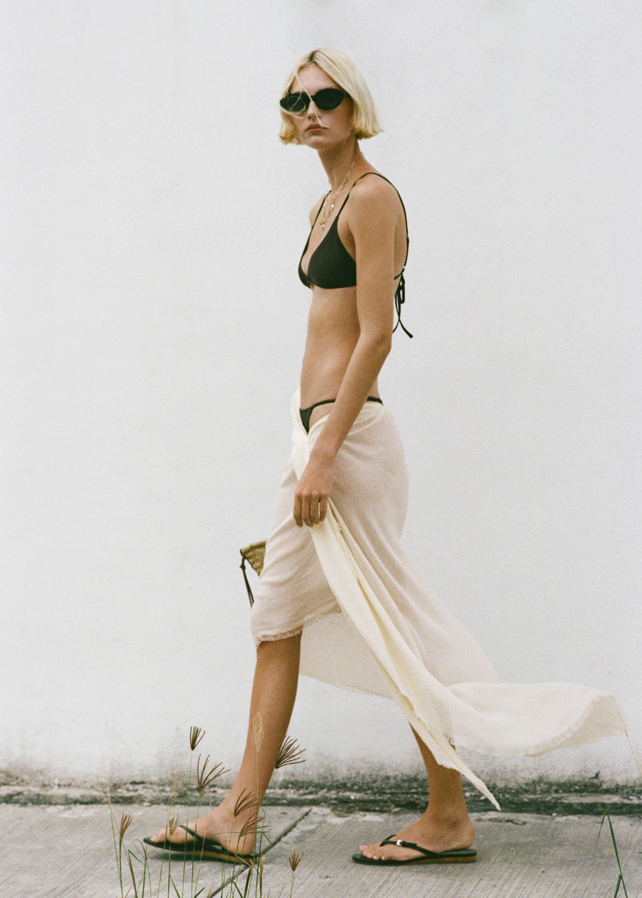 Schal aus Leinenmischung mit ausgefransten Enden - Allgemeine Ansicht