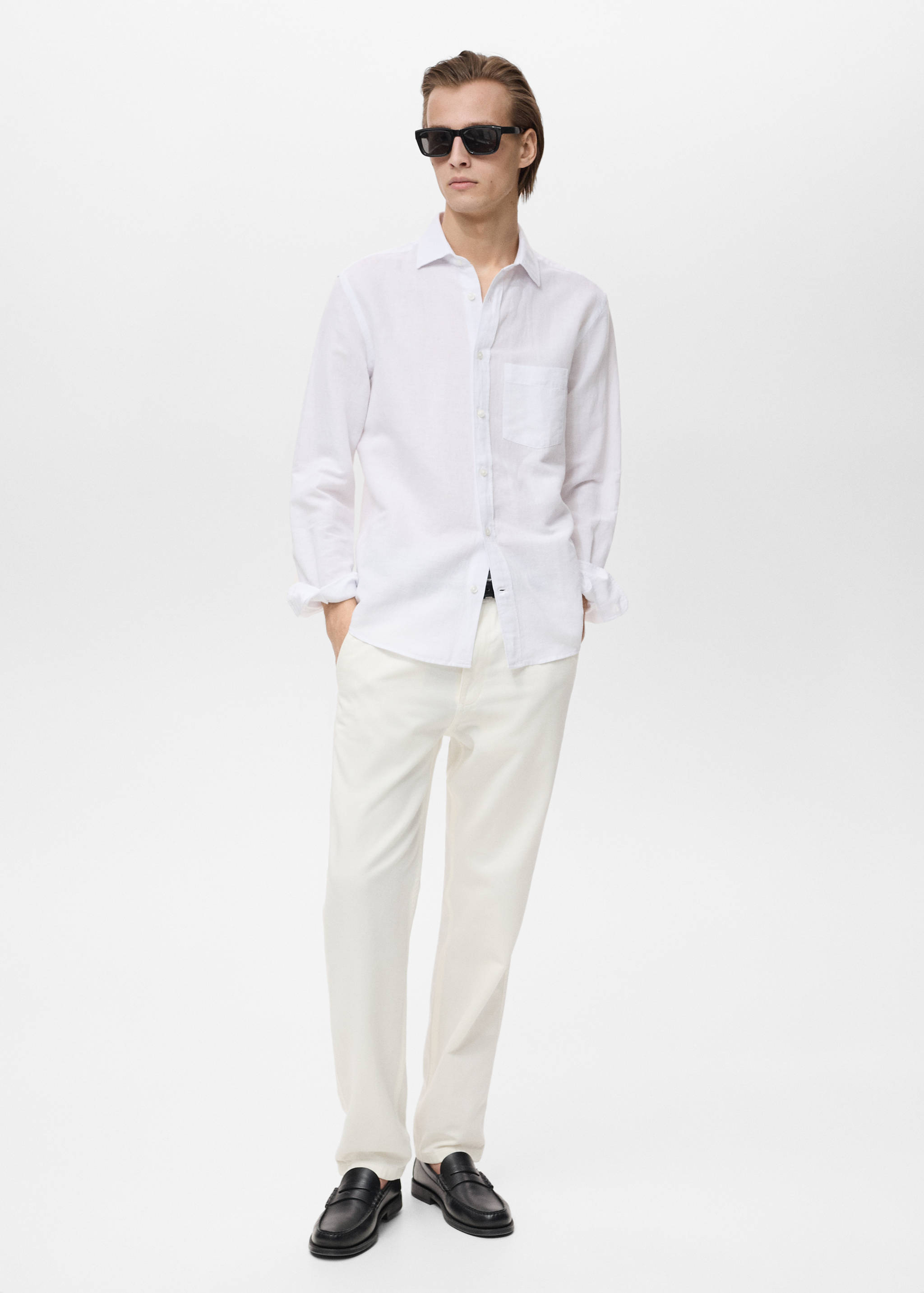 قميص كتان بجيب - رؤية عامة