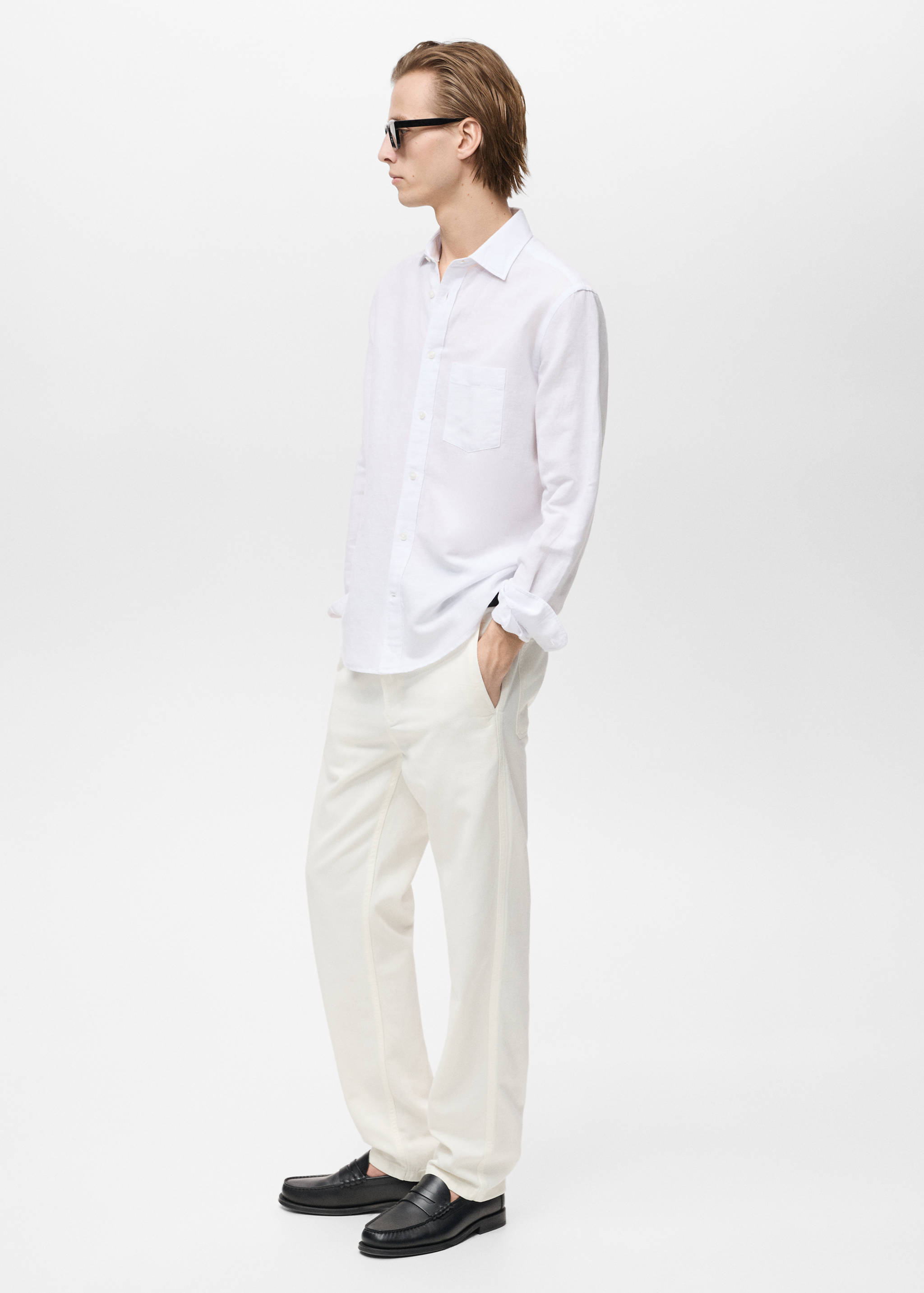 قميص كتان بجيب - تفاصيل المنتج 2