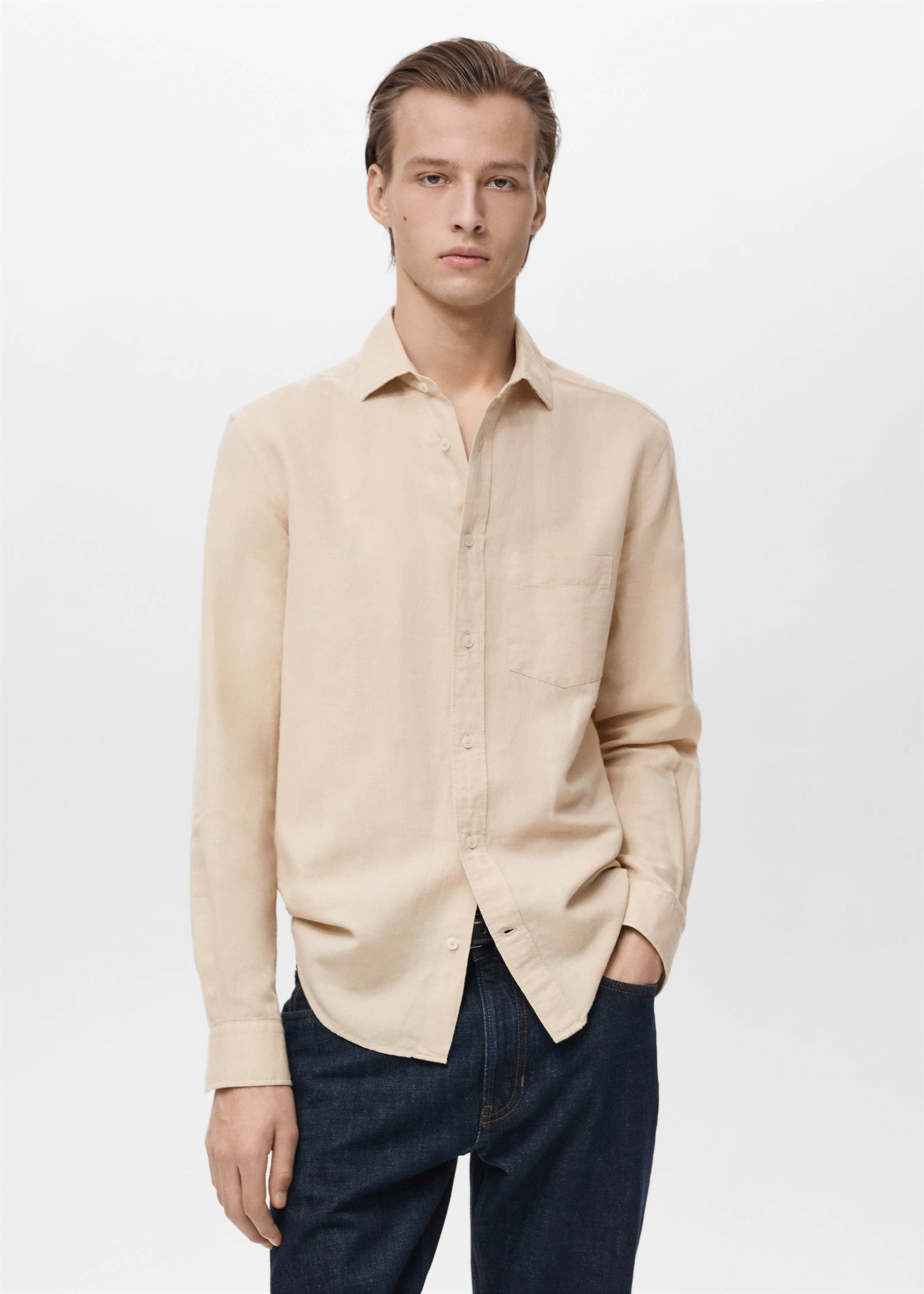 قميص كتان بجيب - رؤية وسط