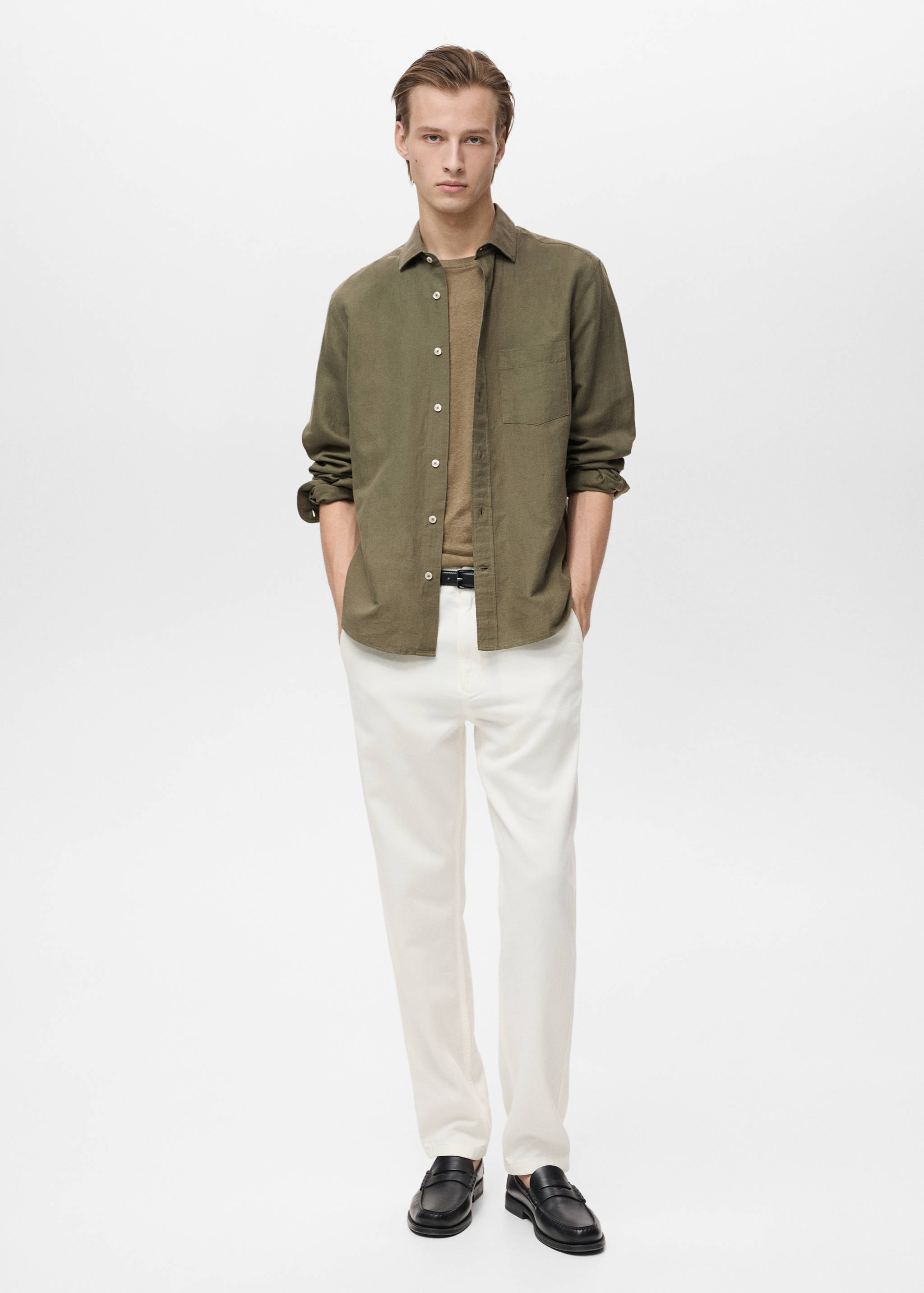 قميص كتان بجيب - رؤية عامة