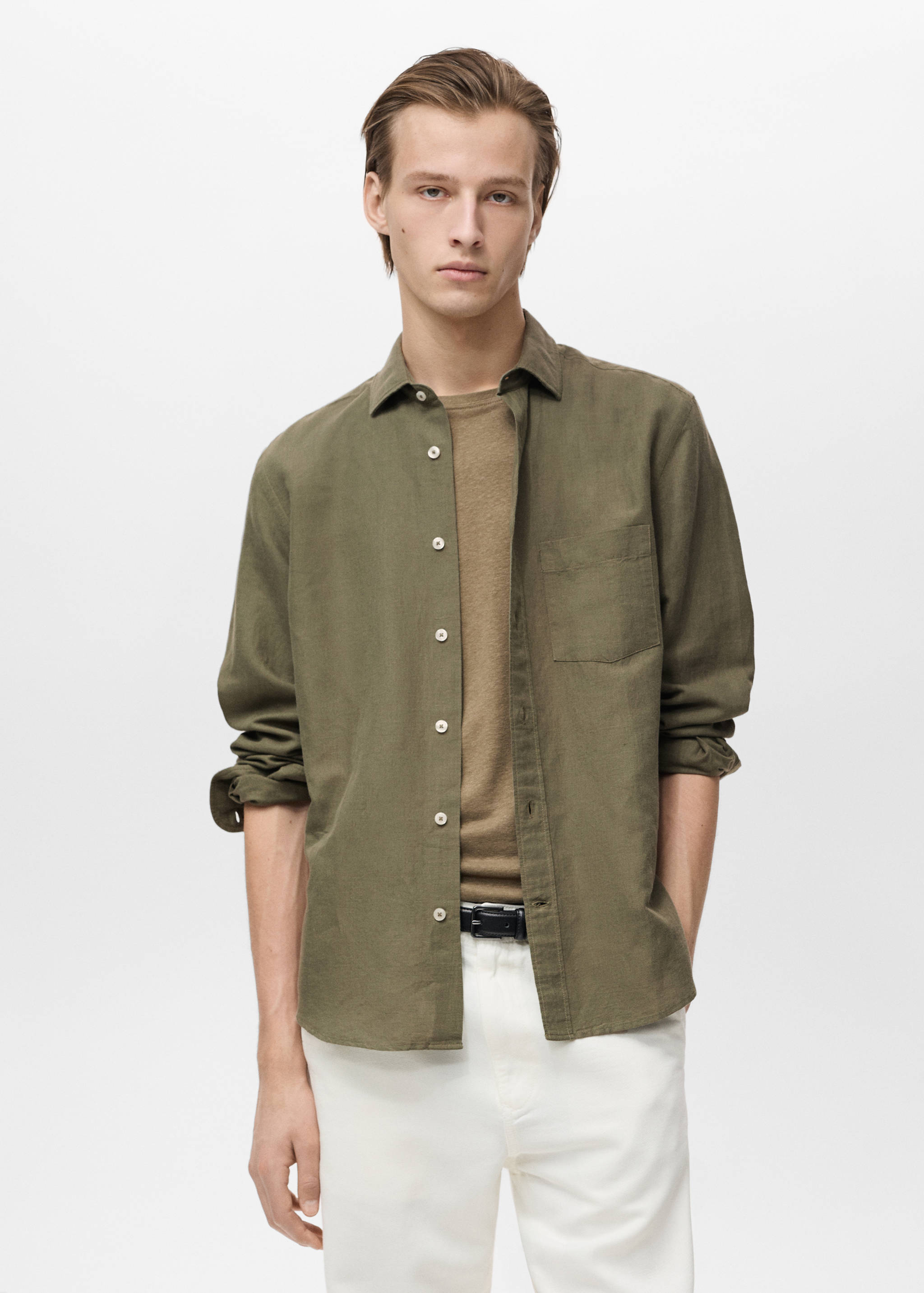 قميص كتان بجيب - رؤية وسط