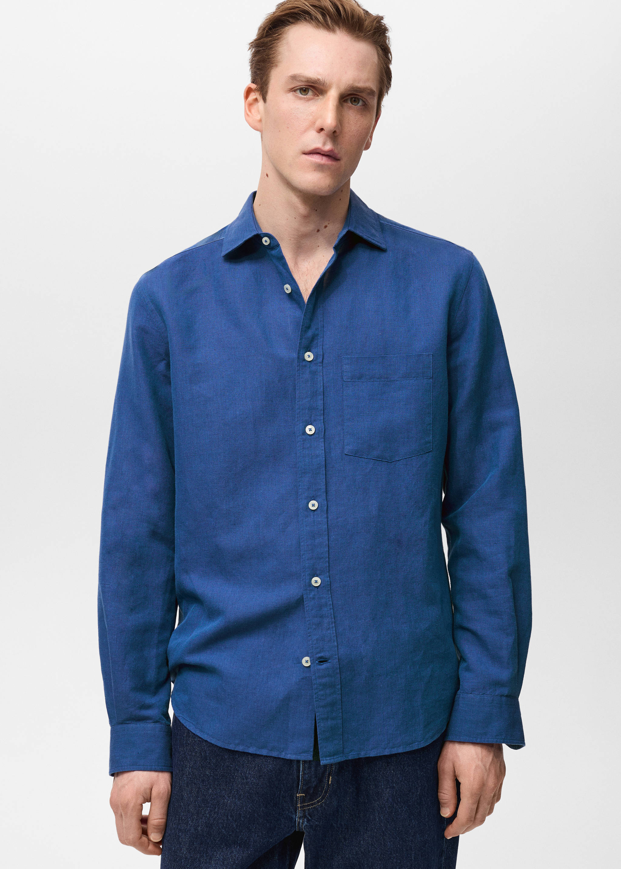 قميص كتان بجيب - رؤية وسط