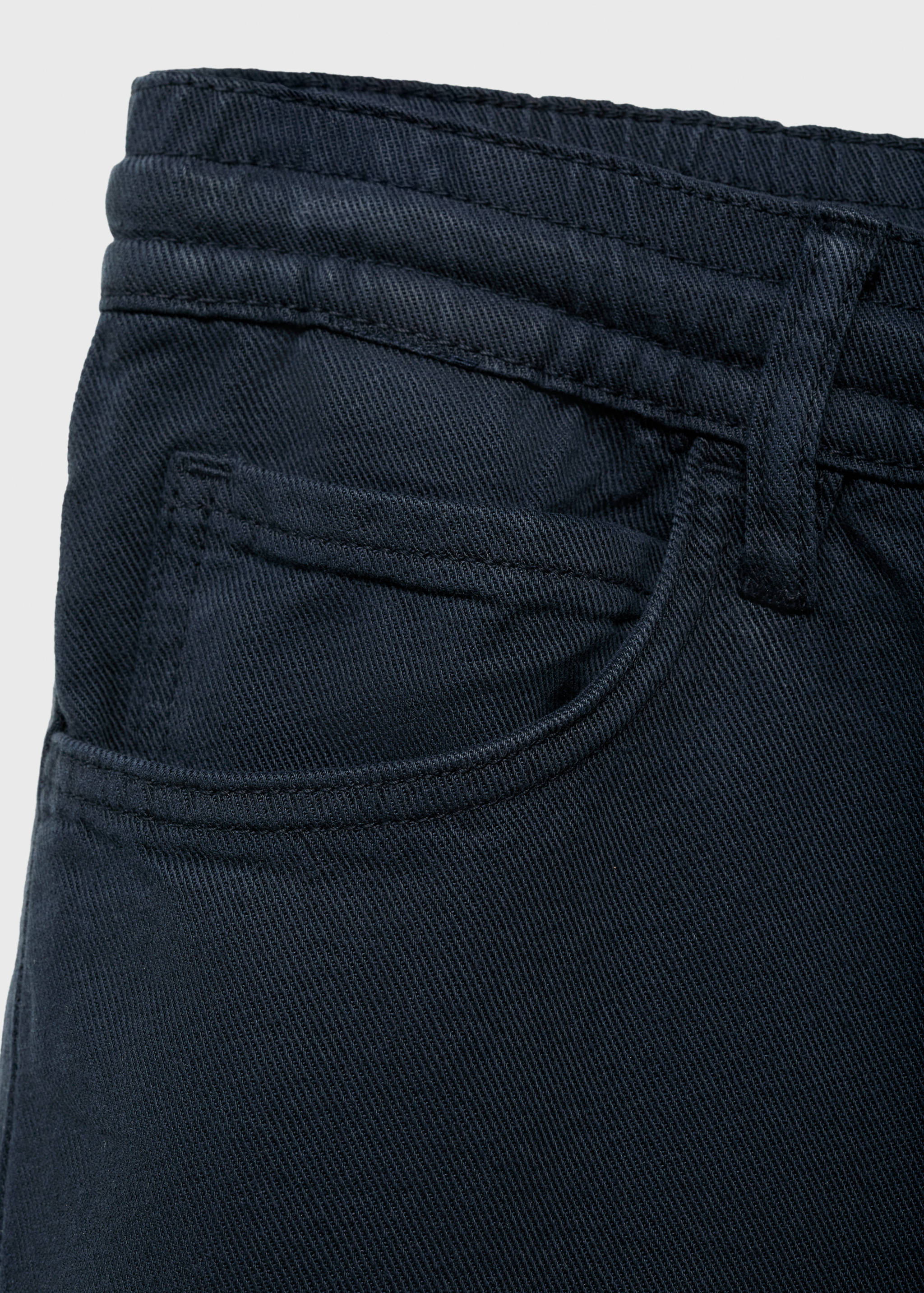 Denim bermuda shorts with drawstring - Details of the article 8
