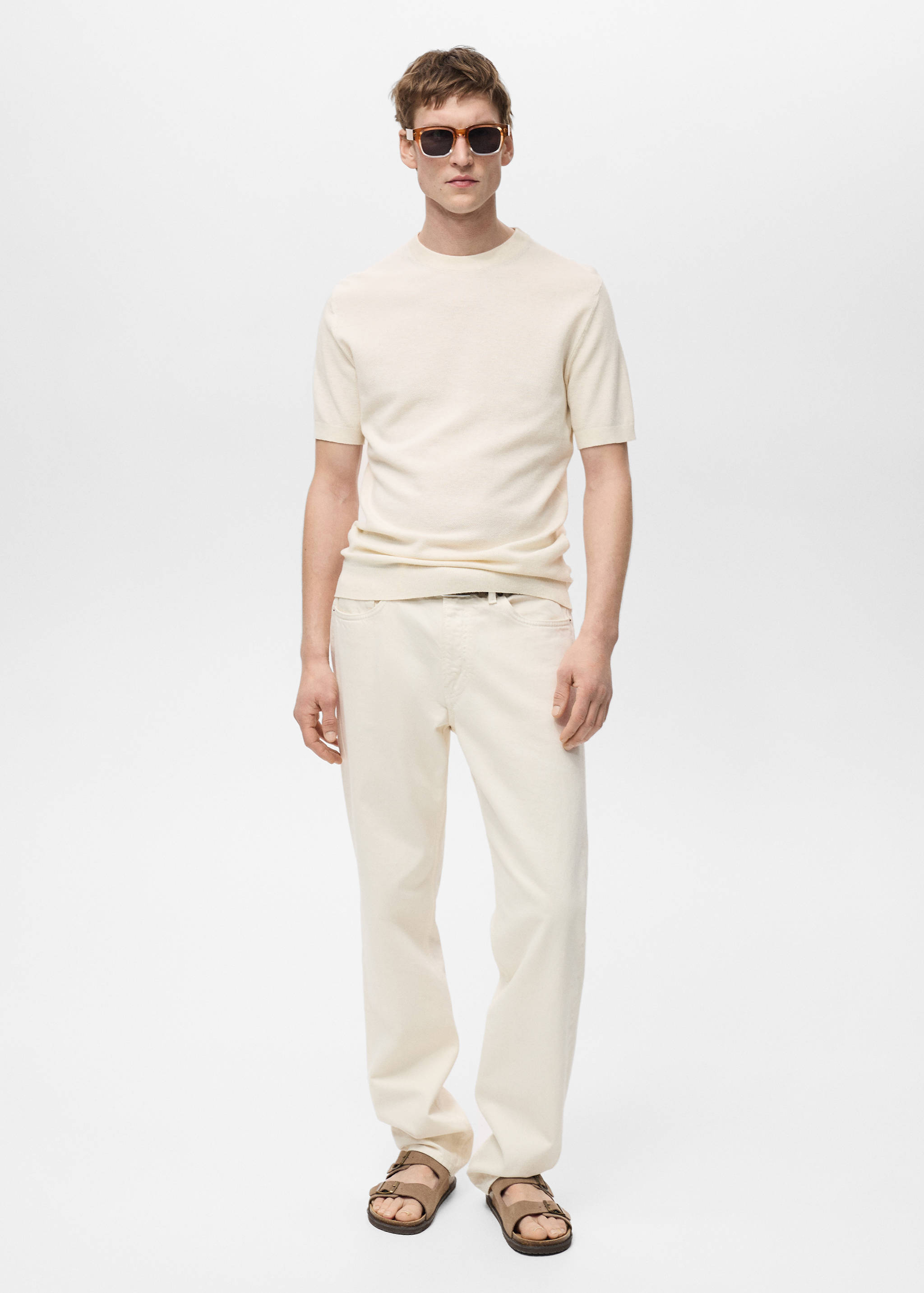 Хлопковая футболка из тонкого трикотажа - Общий план