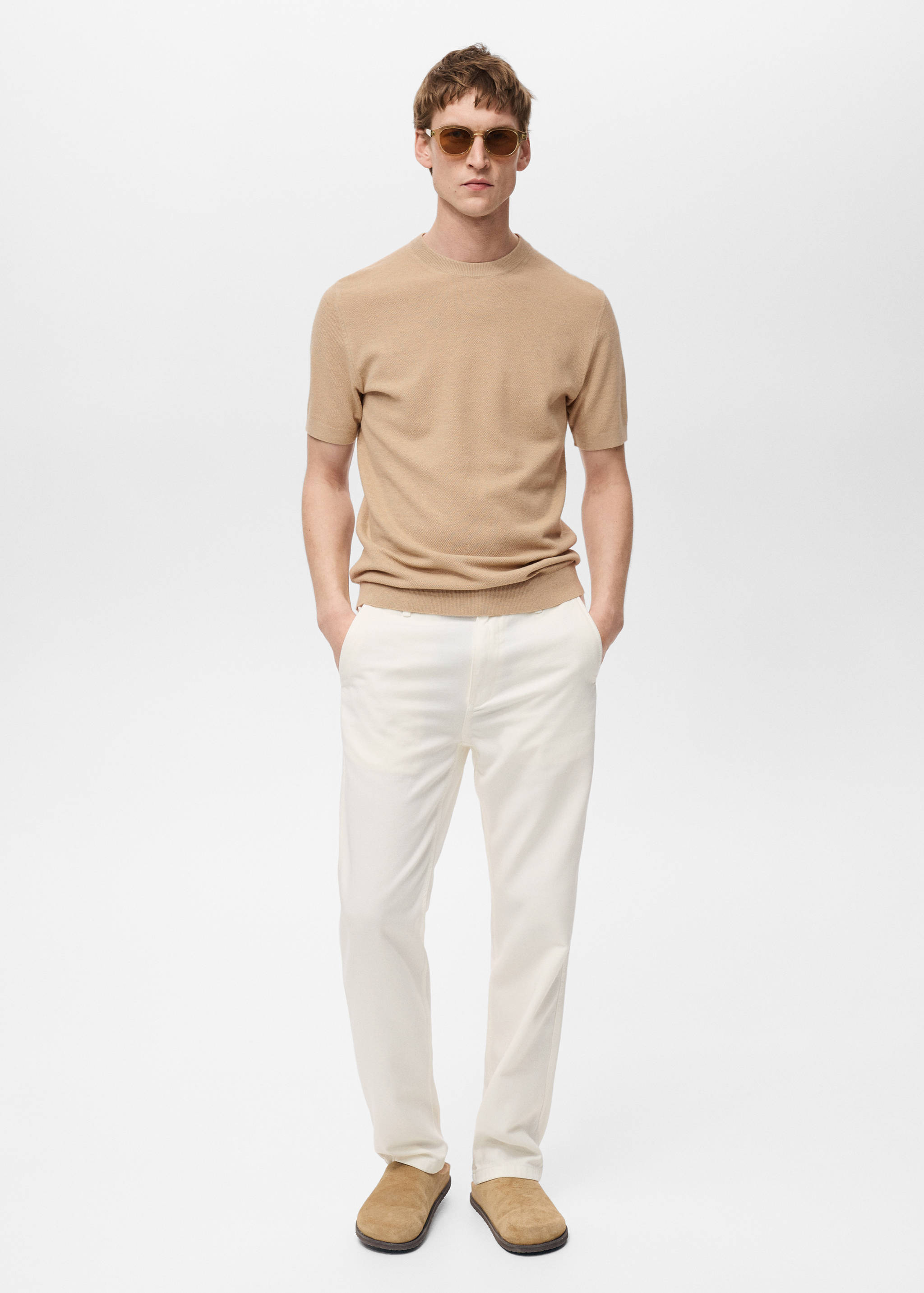 Хлопковая футболка из тонкого трикотажа - Общий план