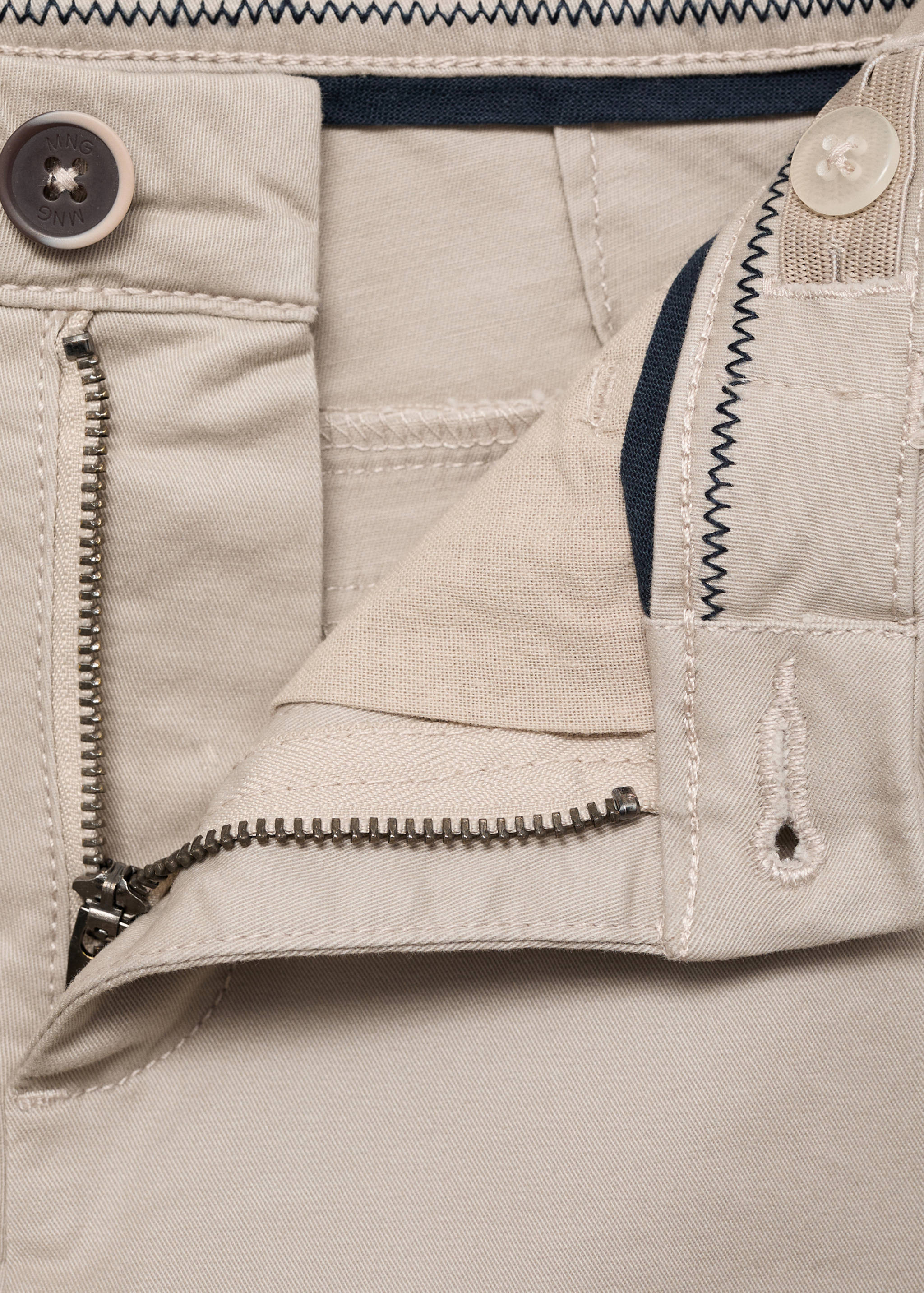 Cotton chino style Bermuda shorts - Details of the article 8