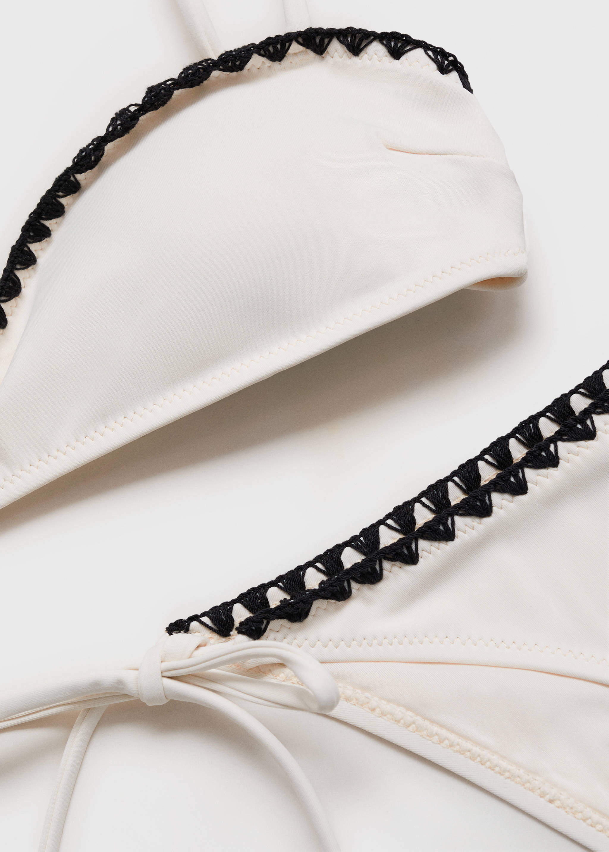Bandeau bikini top with contrasting trims - Details of the article 0