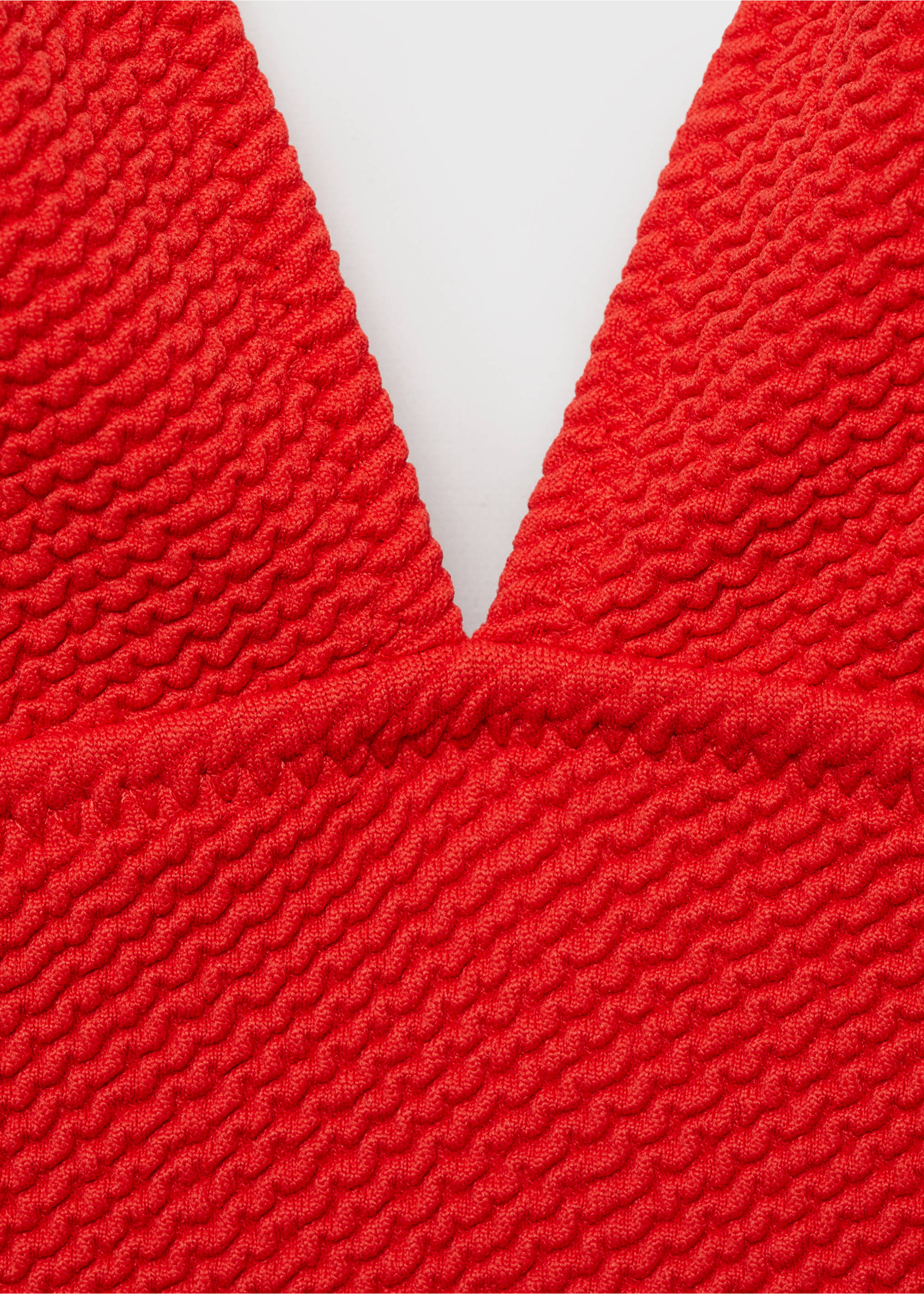 Maillot de bain côtelé à col en V - Détail de l'article 8, Rouge. Ref: 87075959-00.