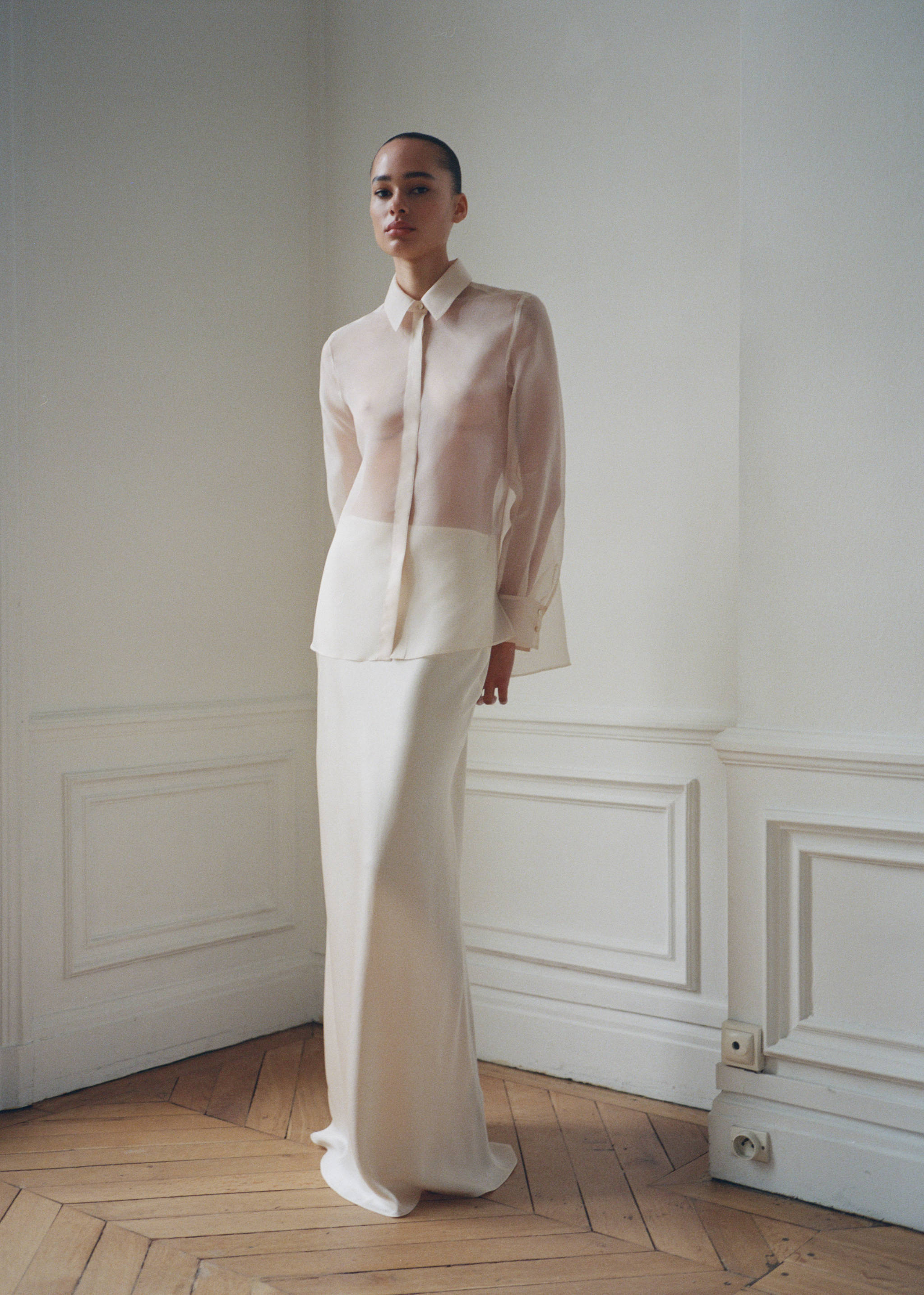 Semi-transparent silk organza shirt - Details of the article 9