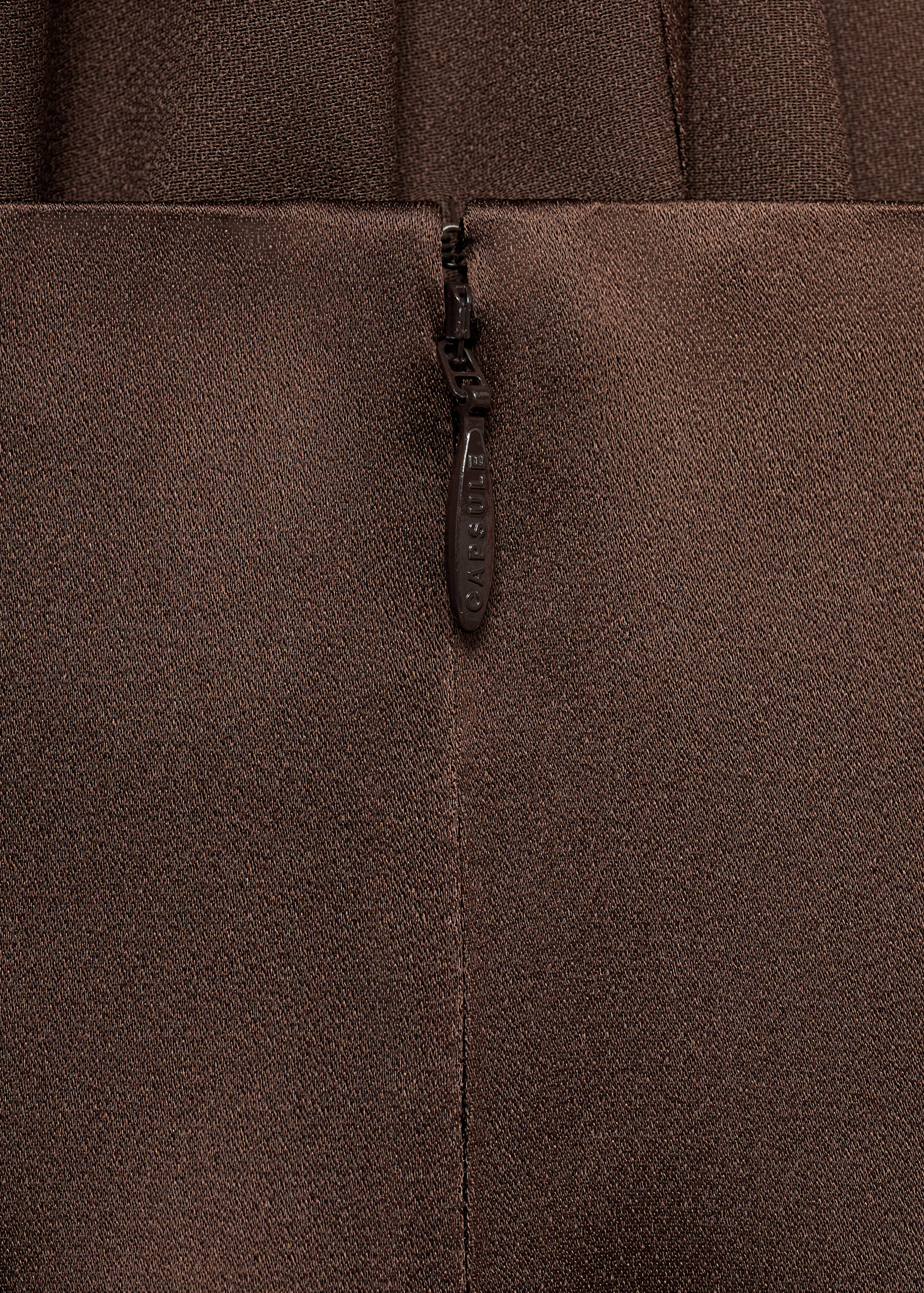 Satin dress with side slits - Details of the article 0