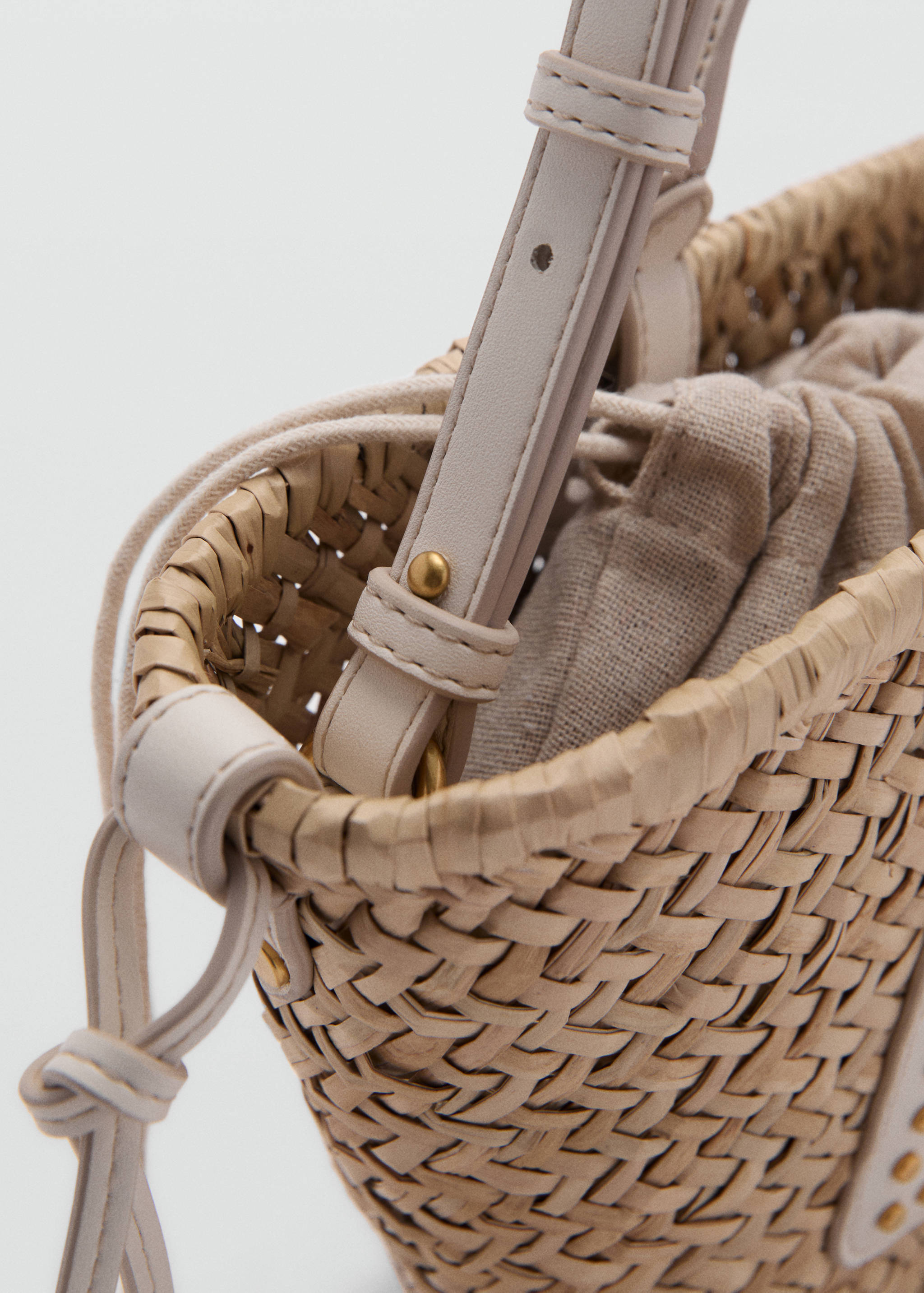 Small double-handle natural fibre basket - Details of the article 2