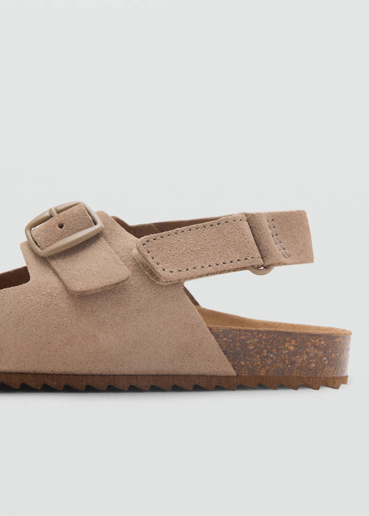 Split leather sandals with buckle — Sand