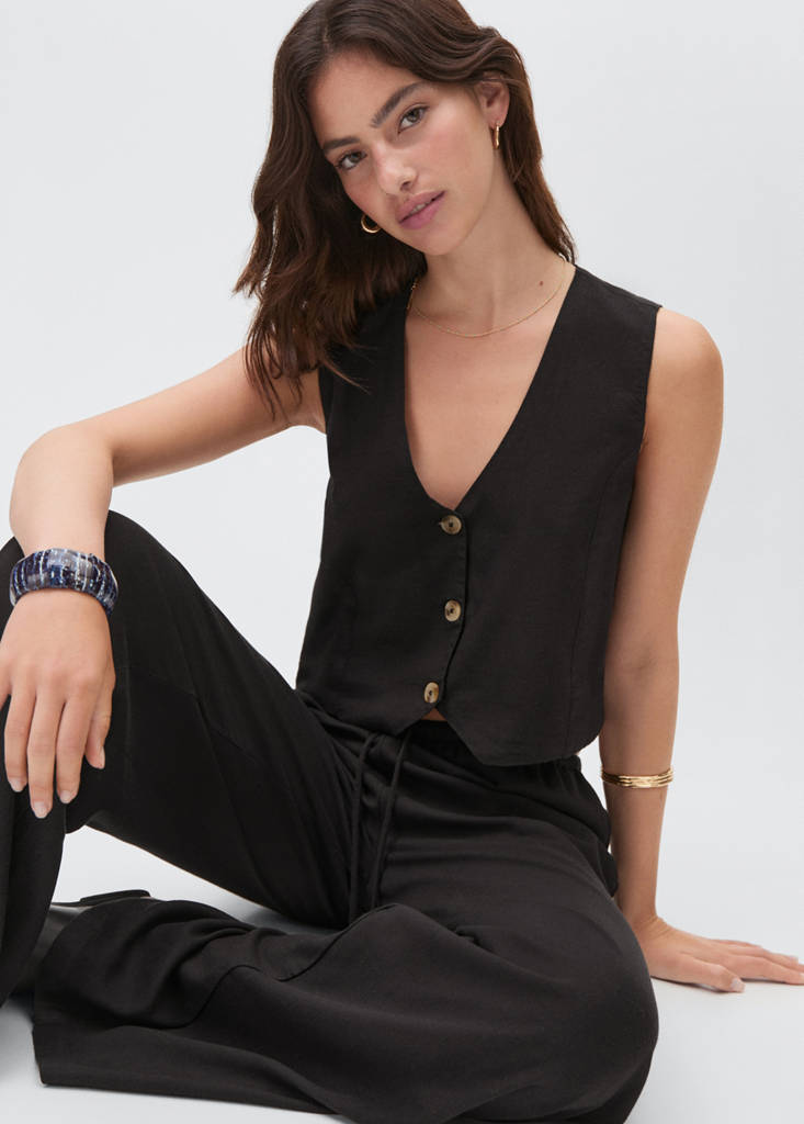 Linen waistcoat with buttons — Black