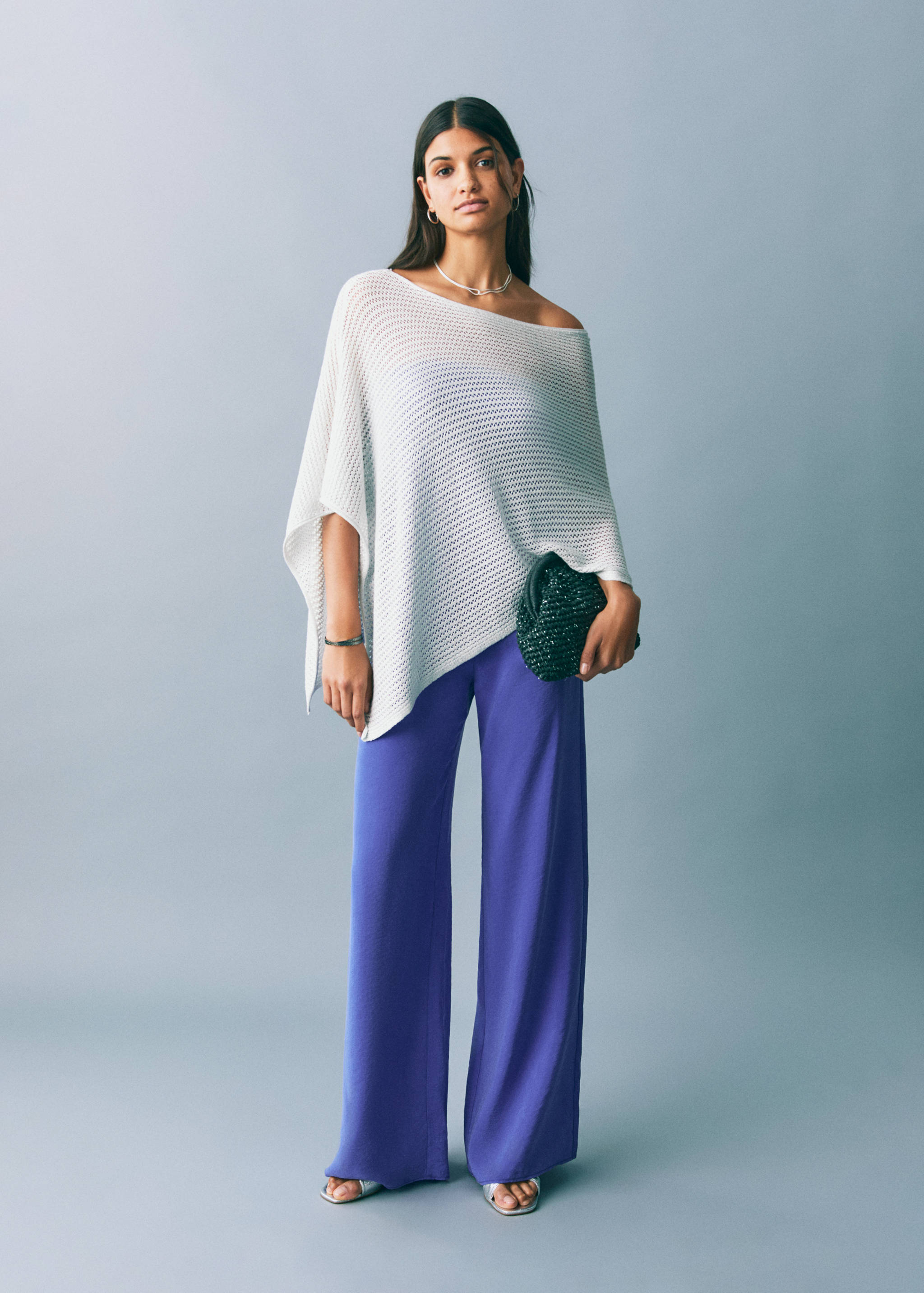 Knit cape - General plane