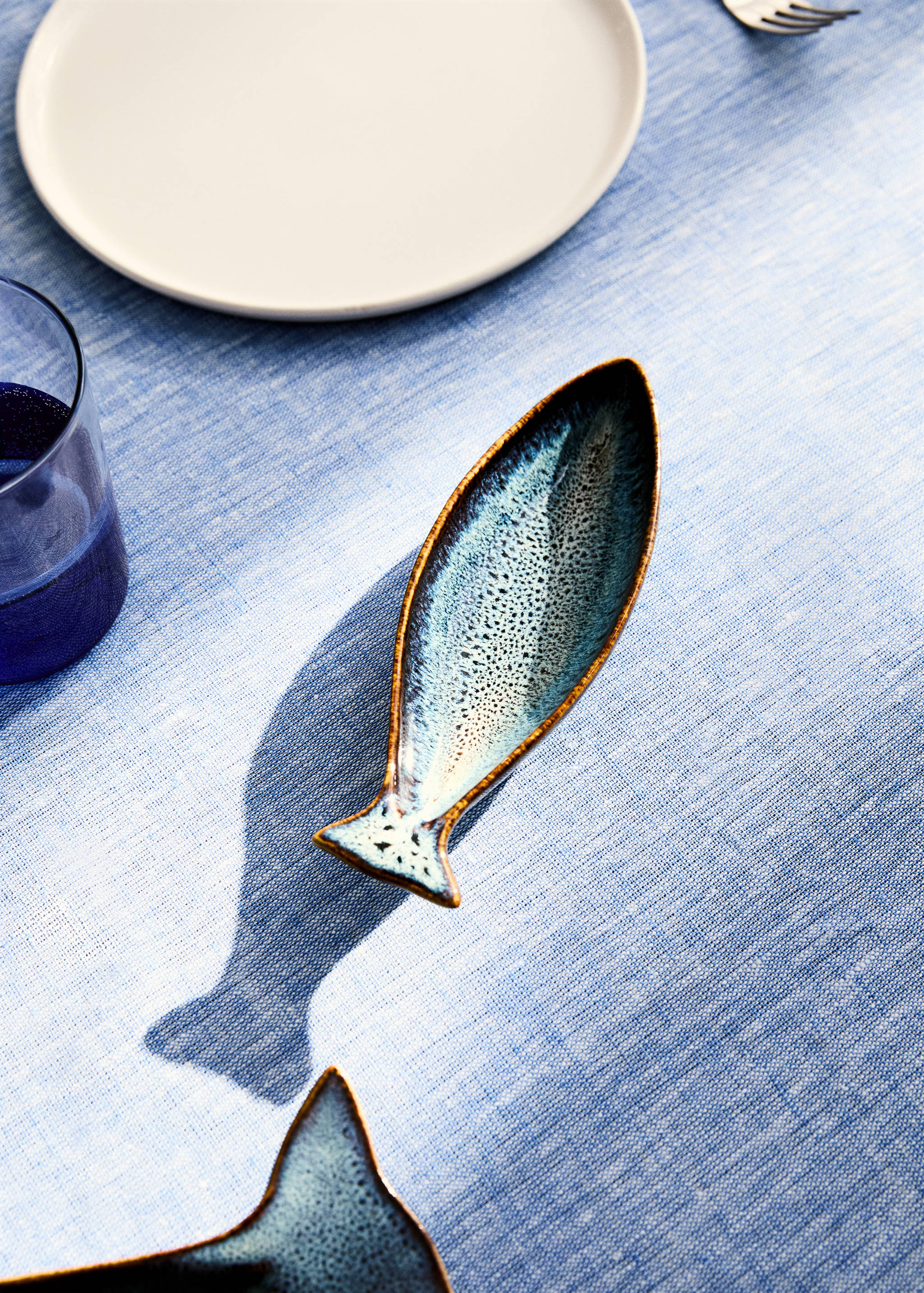 Petit plat sardine en grès - Plan général