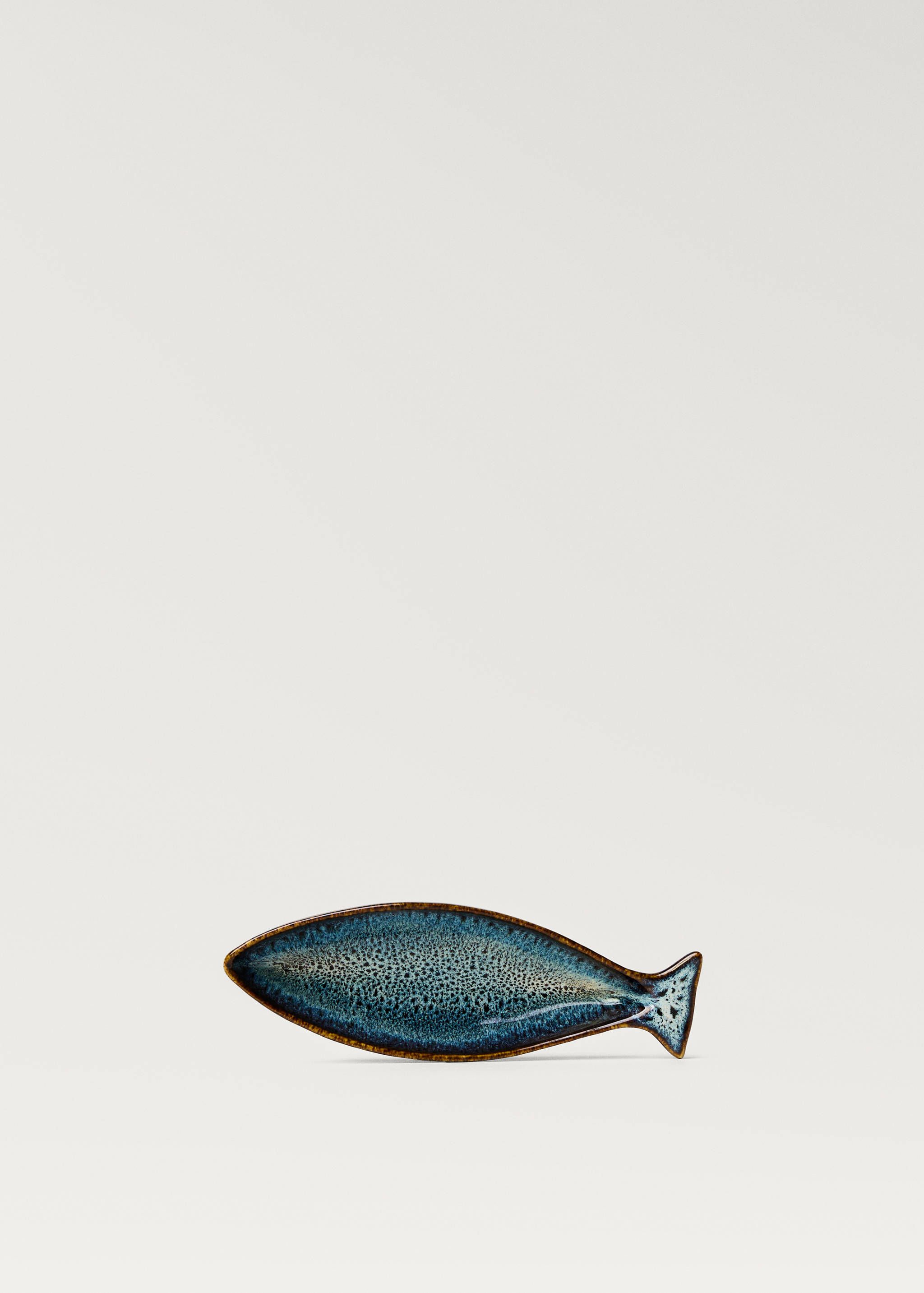 Petit plat sardine en grès - Article sans modèle