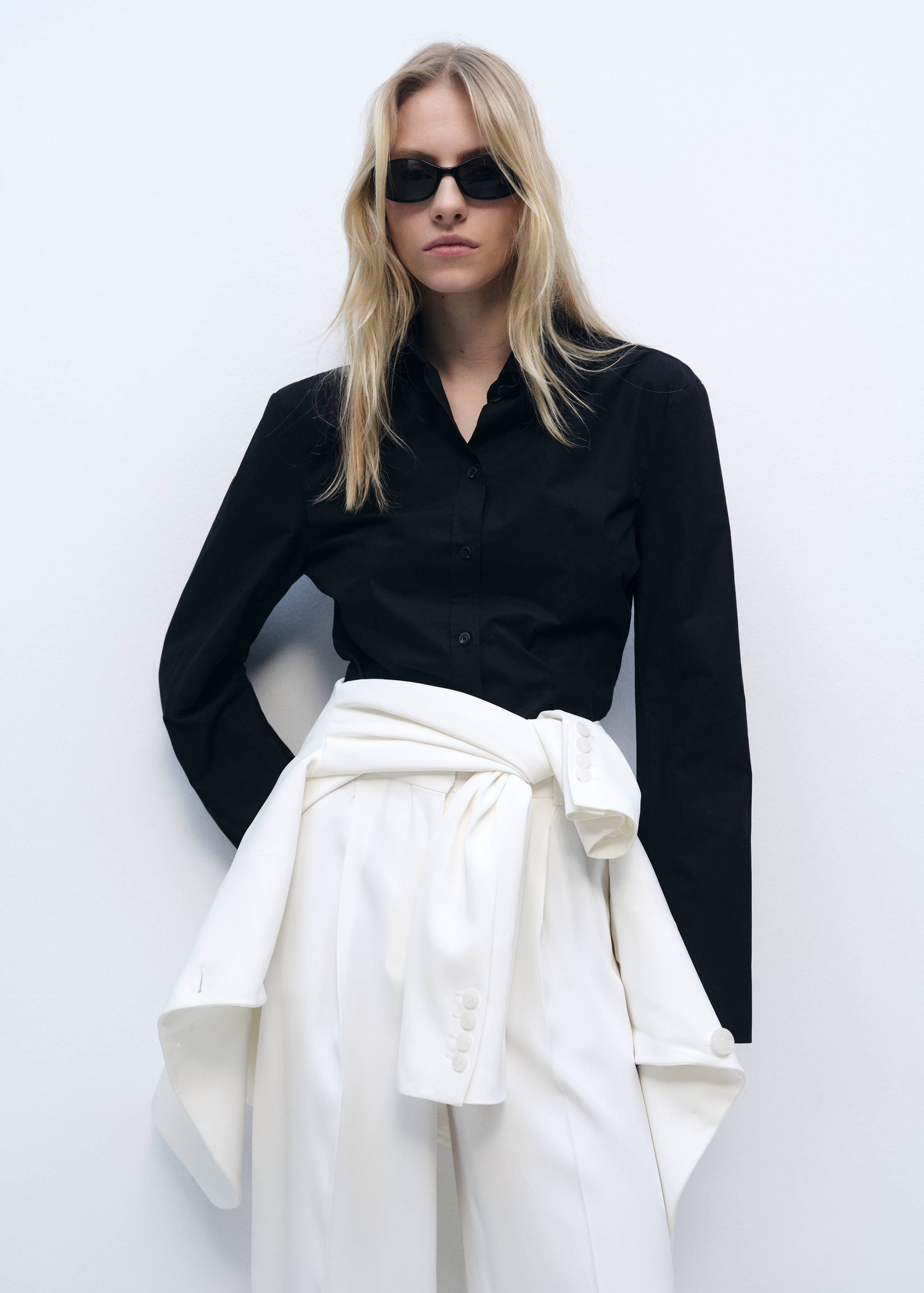 Pantalón traje wide leg pinzas - Detalle del artículo 1