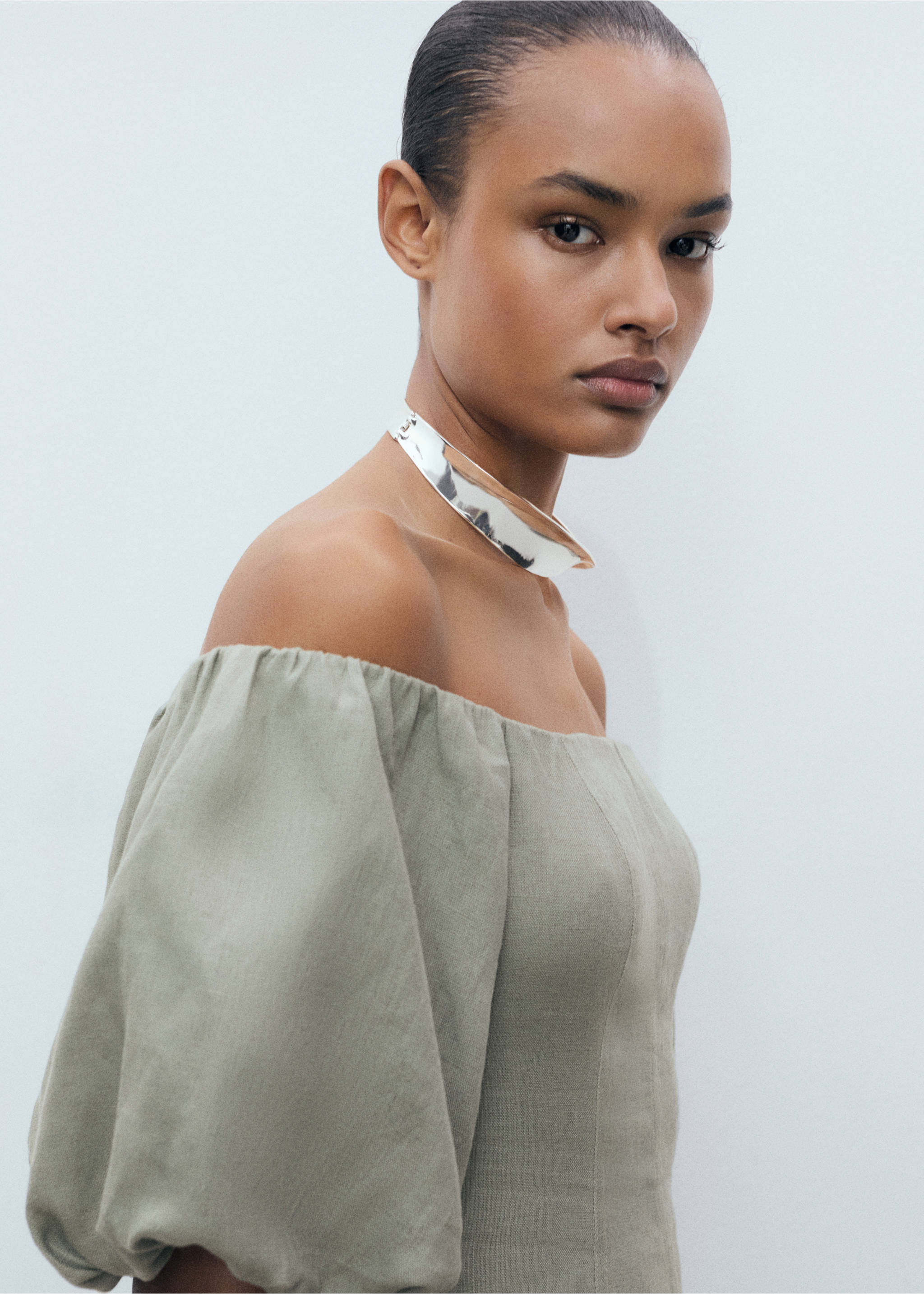 Sage green off-the-shoulder dress with puff sleeves, shown in a close-up., Green. Ref: 87076712-00.