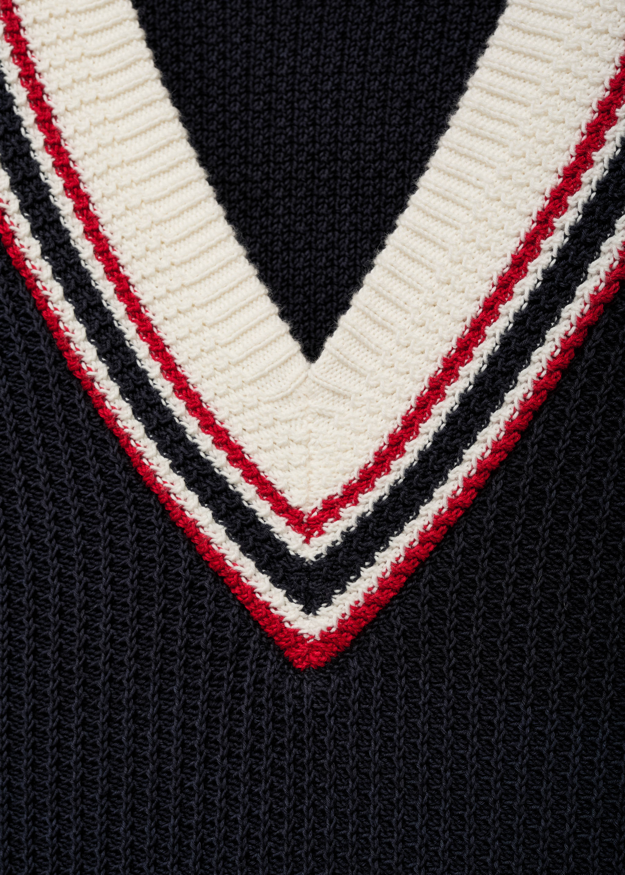 Gilet maille col V - Détail de l'article 8