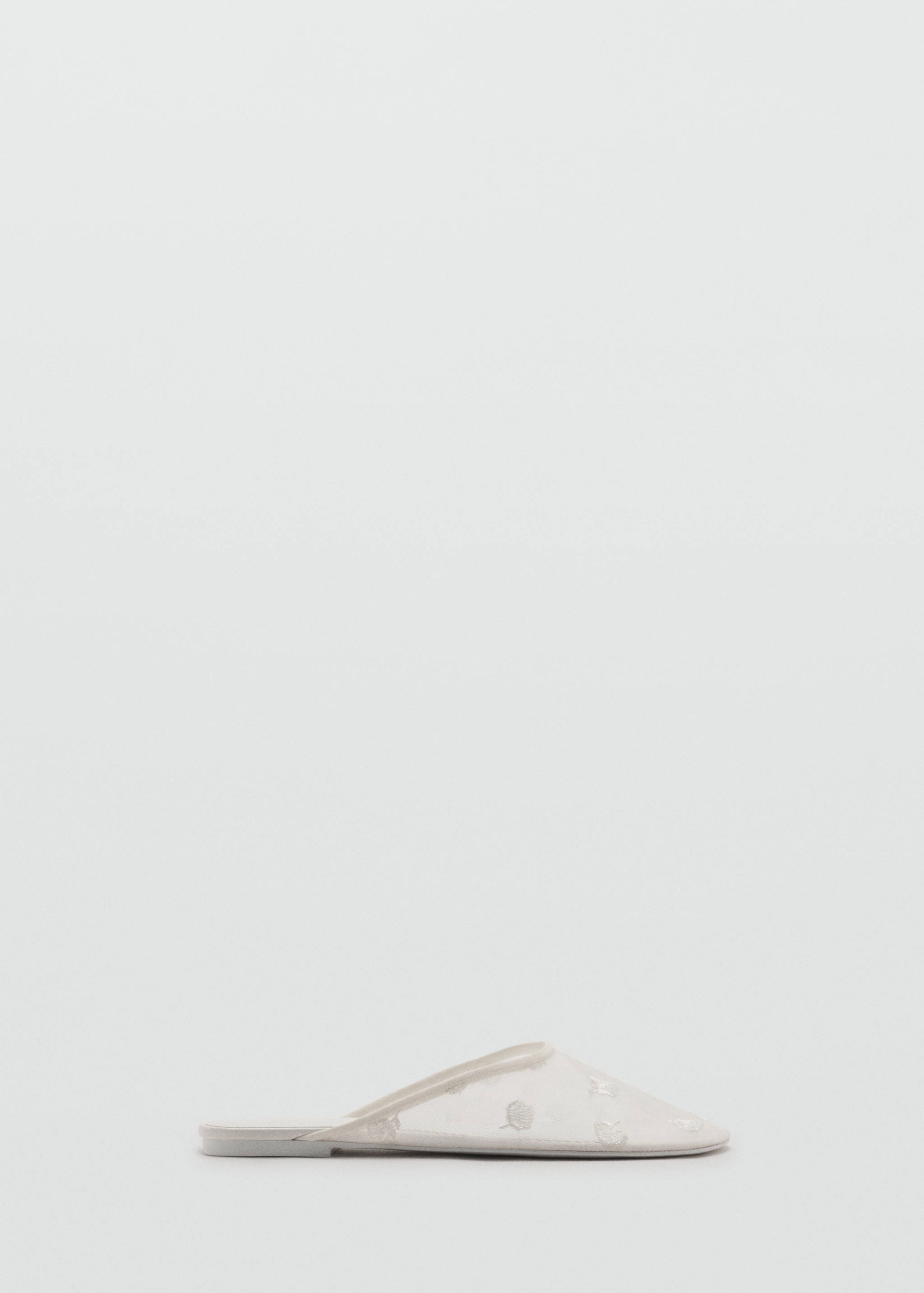 Embroidered mesh shoes - Article without model