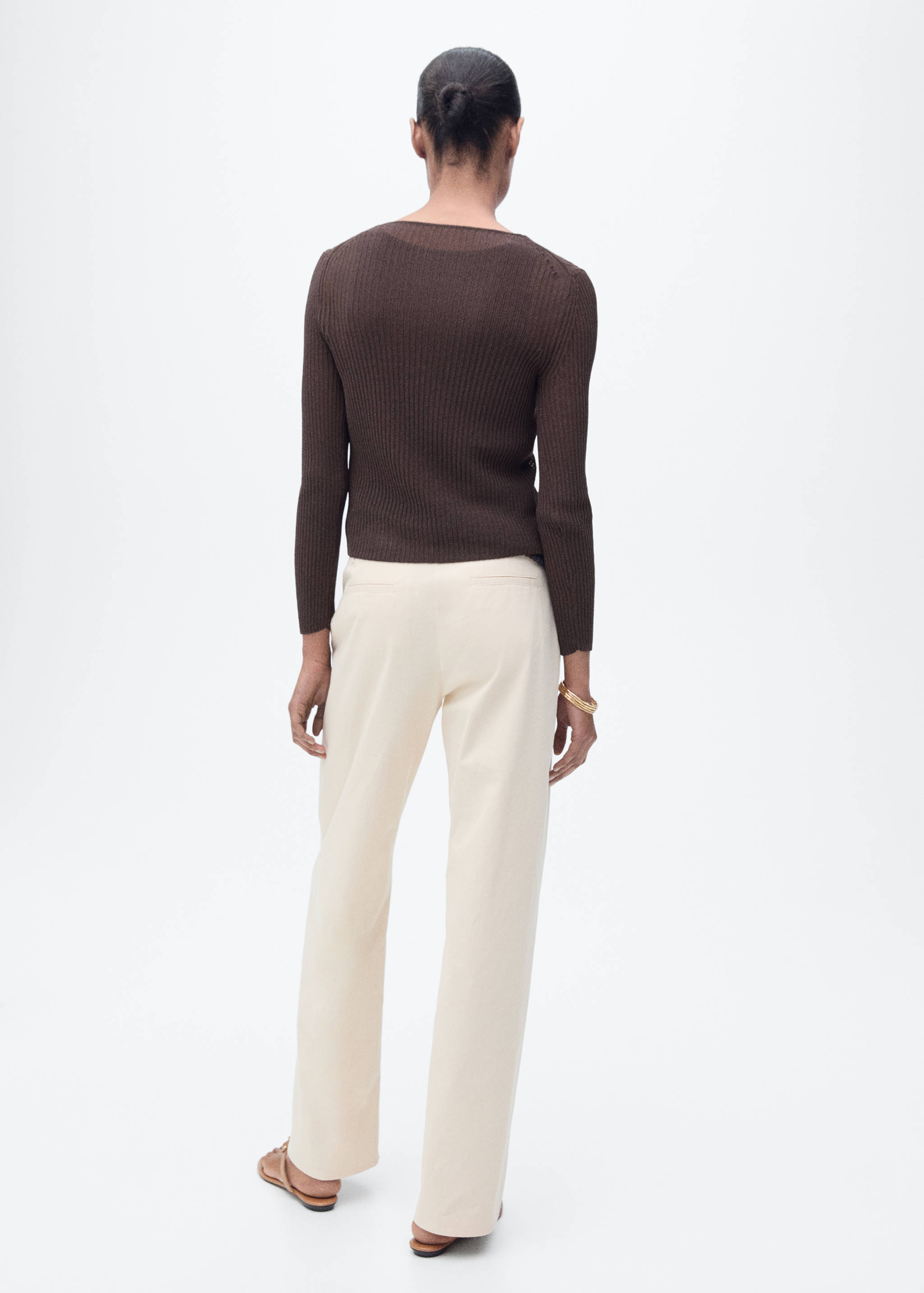 Gerippter Cardigan mit Schleifendetails - Rückseite des Artikels