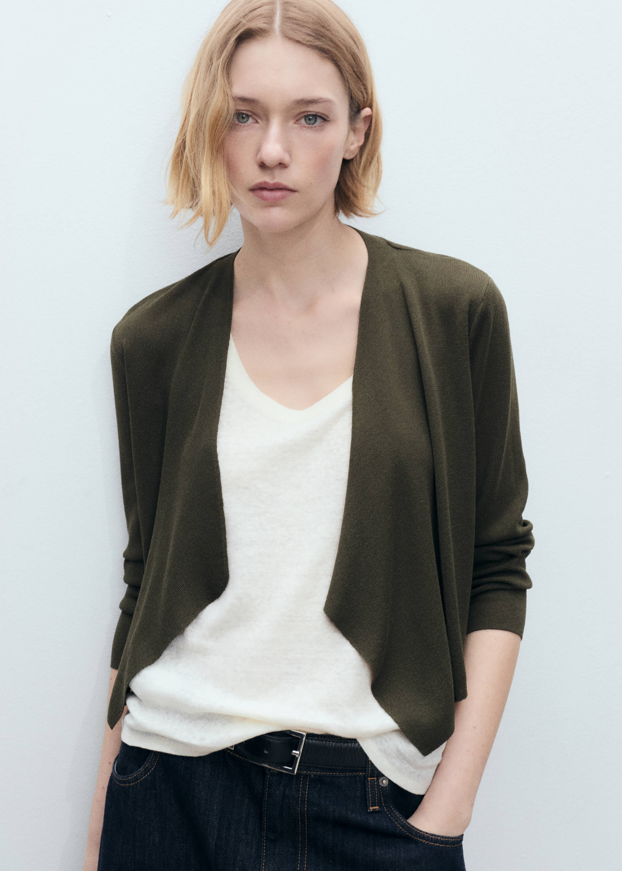 Knitted cropped cardigan - Medium plane