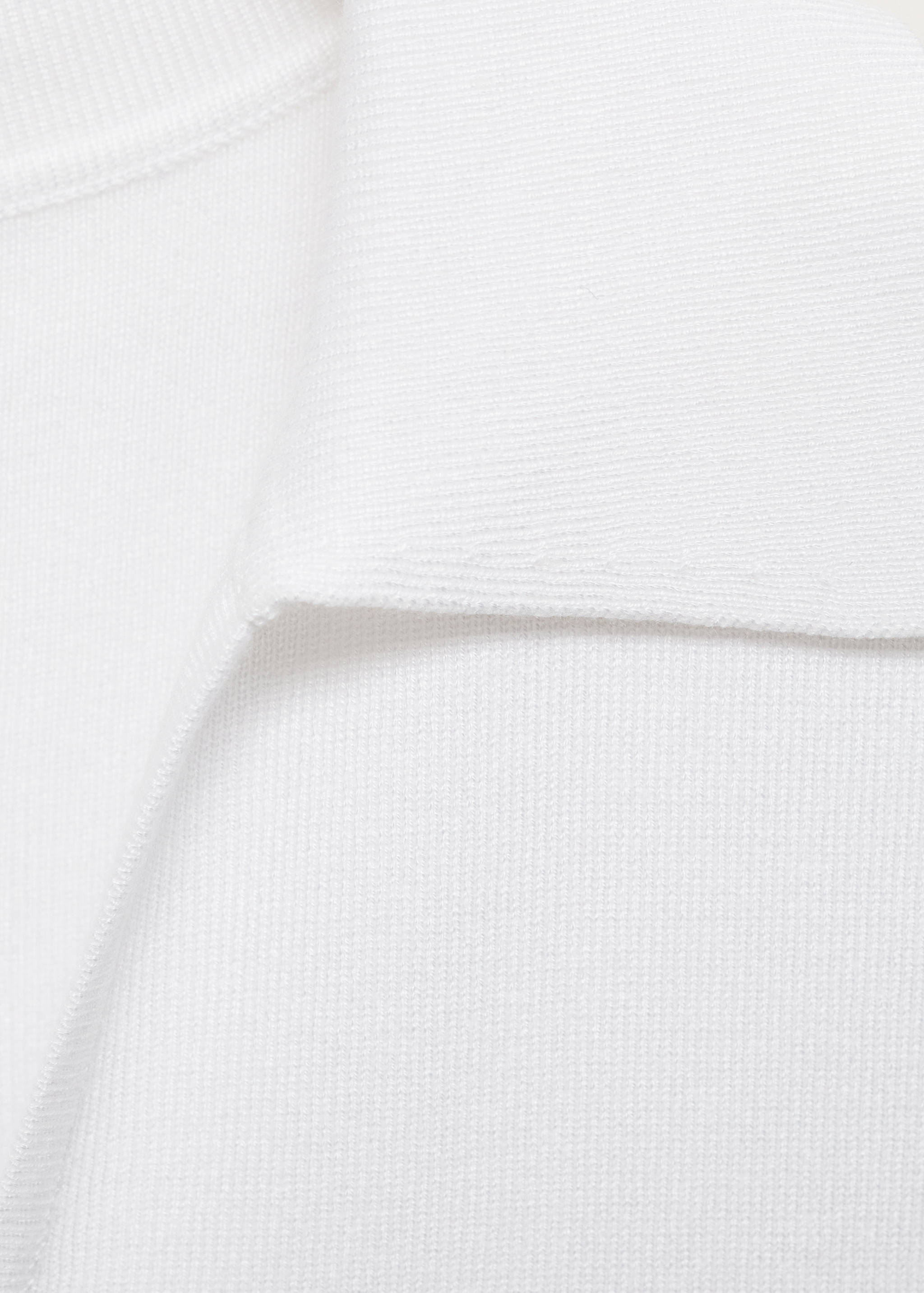 Top de malha com gola de polo - Pormenor do artigo 8