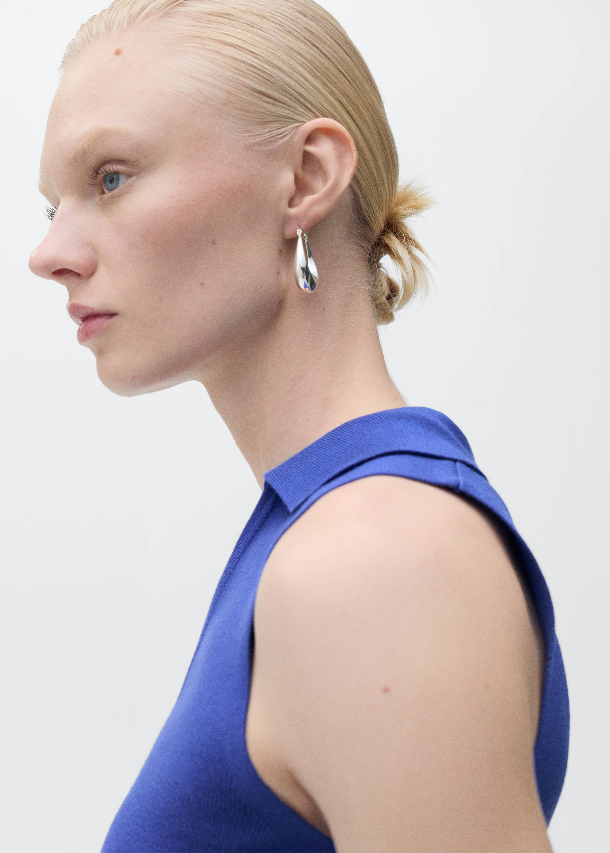 Top de malha com gola de polo - Pormenor do artigo 1