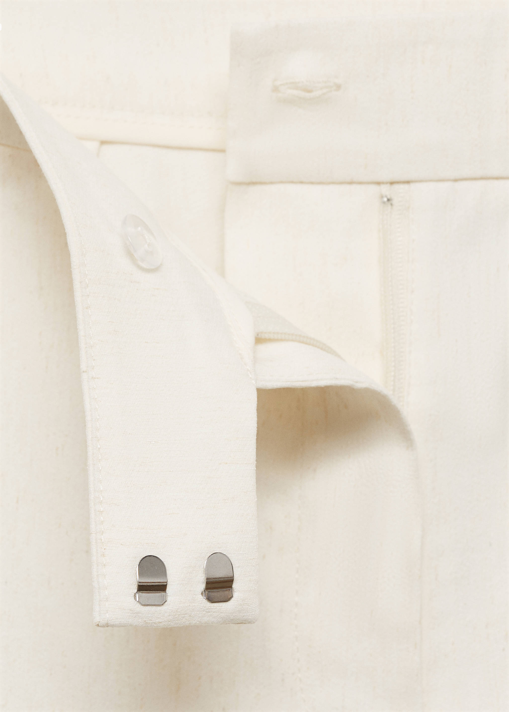 Straight mid-rise trousers - Details of the article 8