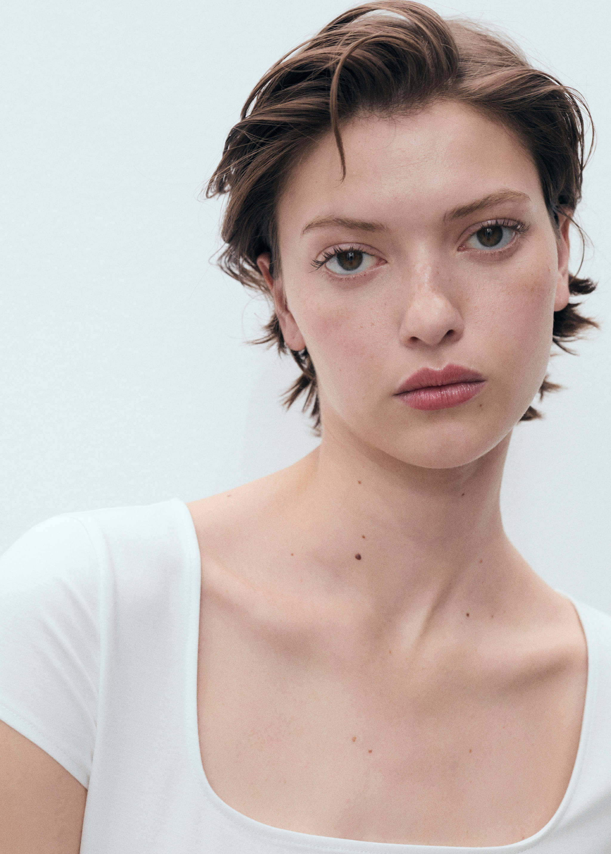 Atasan lengan pendek rumbai - Rincian barang 1