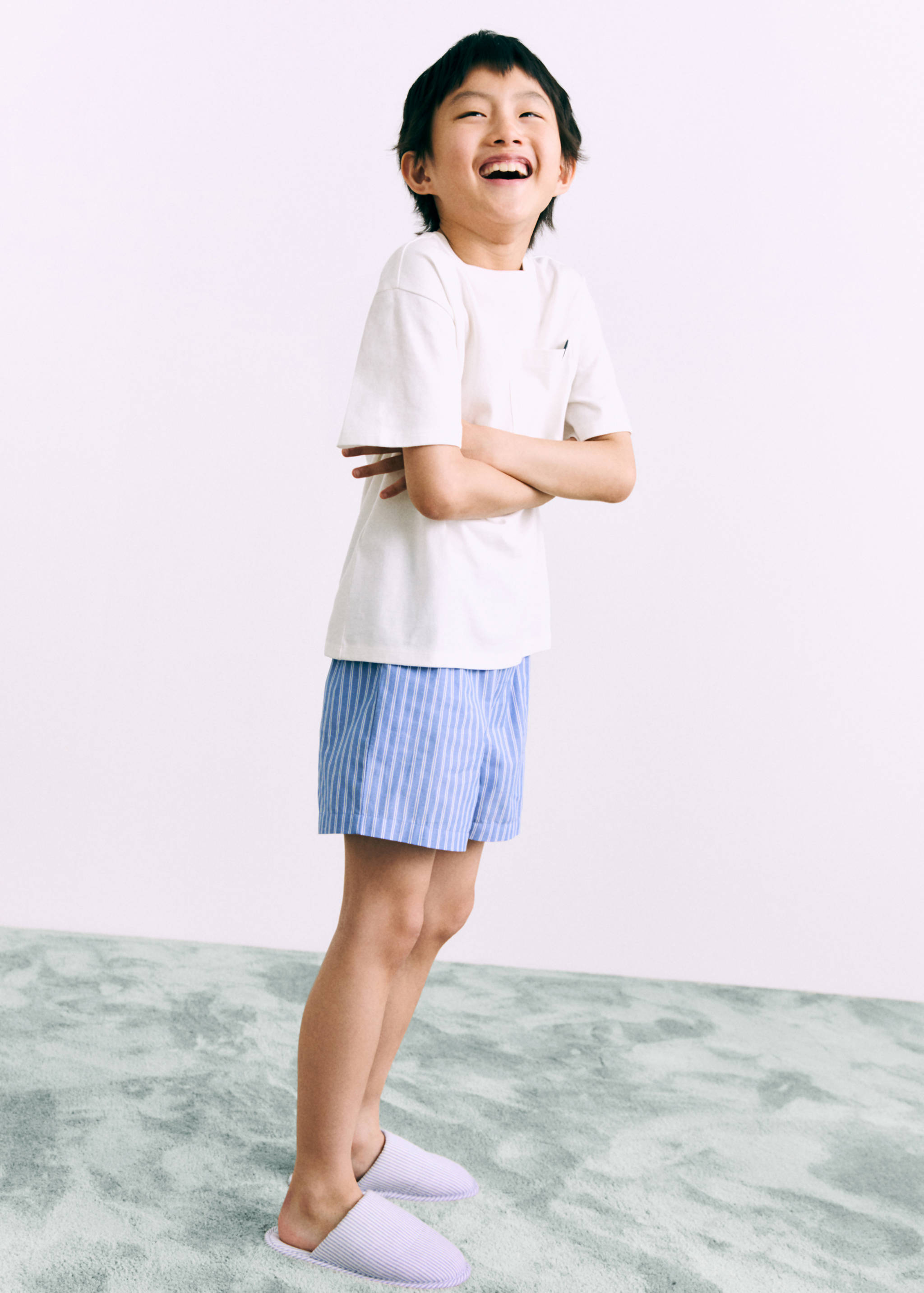 Striped short pyjamas - Details of the article 5