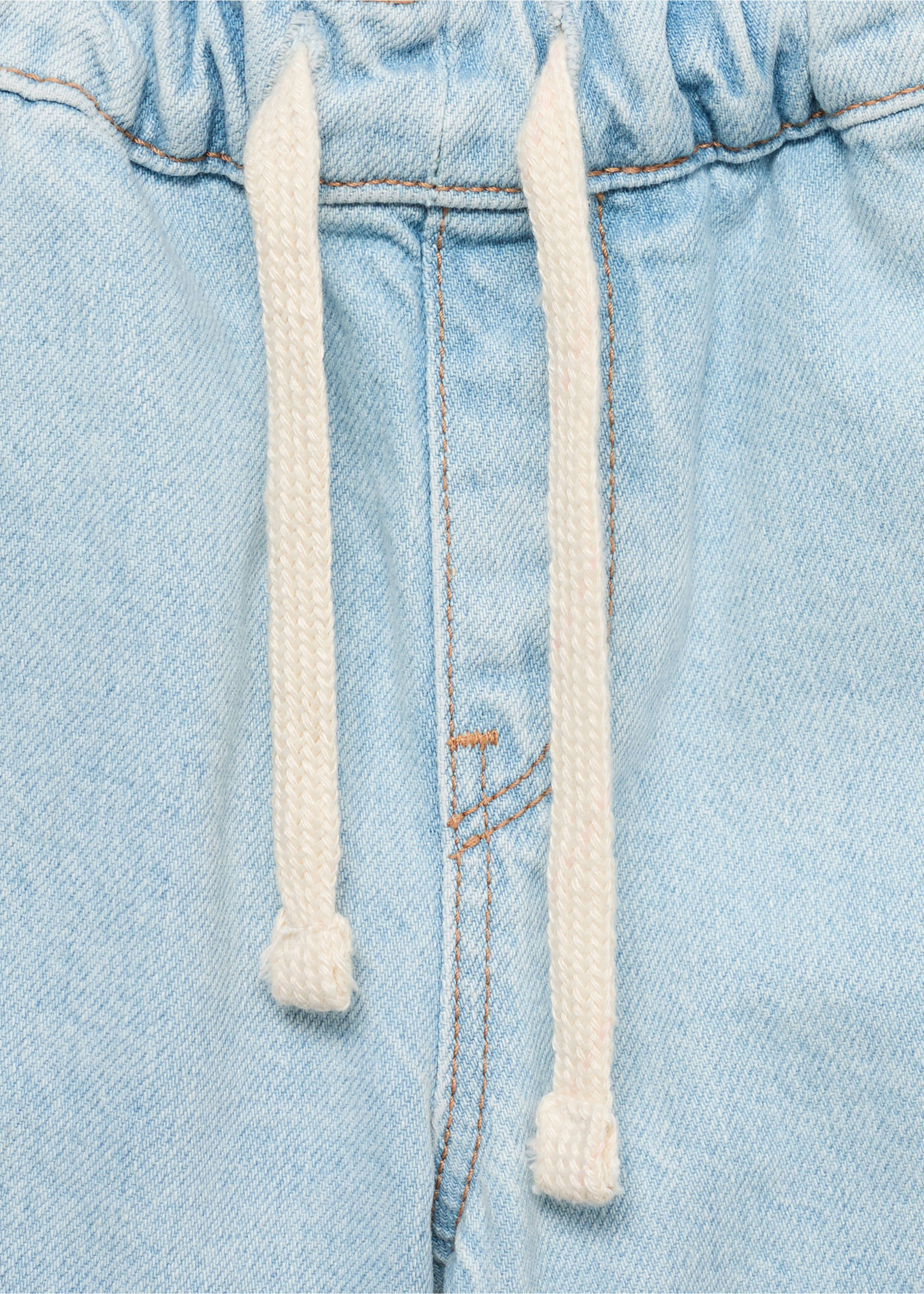 Bermudas vaqueras cargo - Detalle del artículo 8, Azul claro. Ref: 87077691-00.