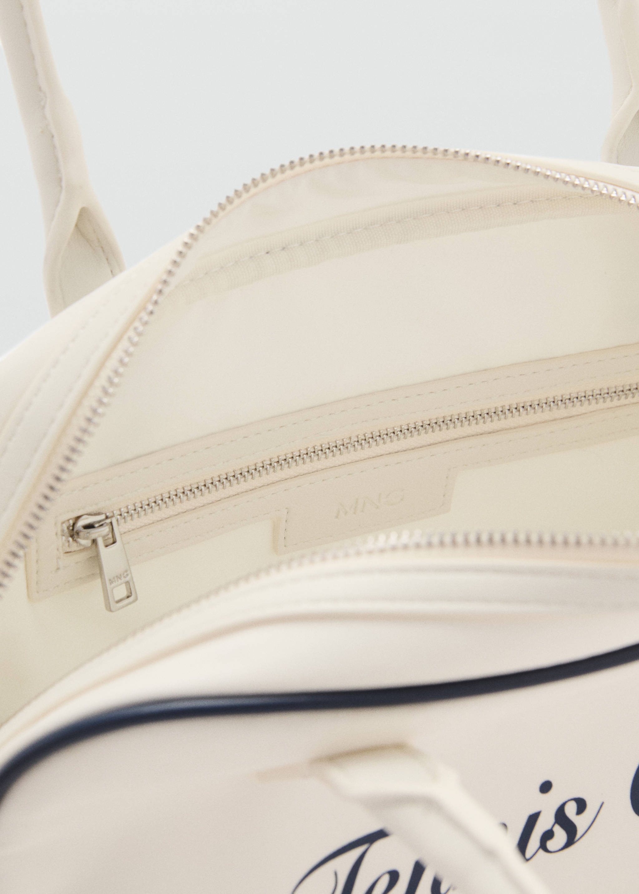 Shoulder bag with printed message - Details of the article 4