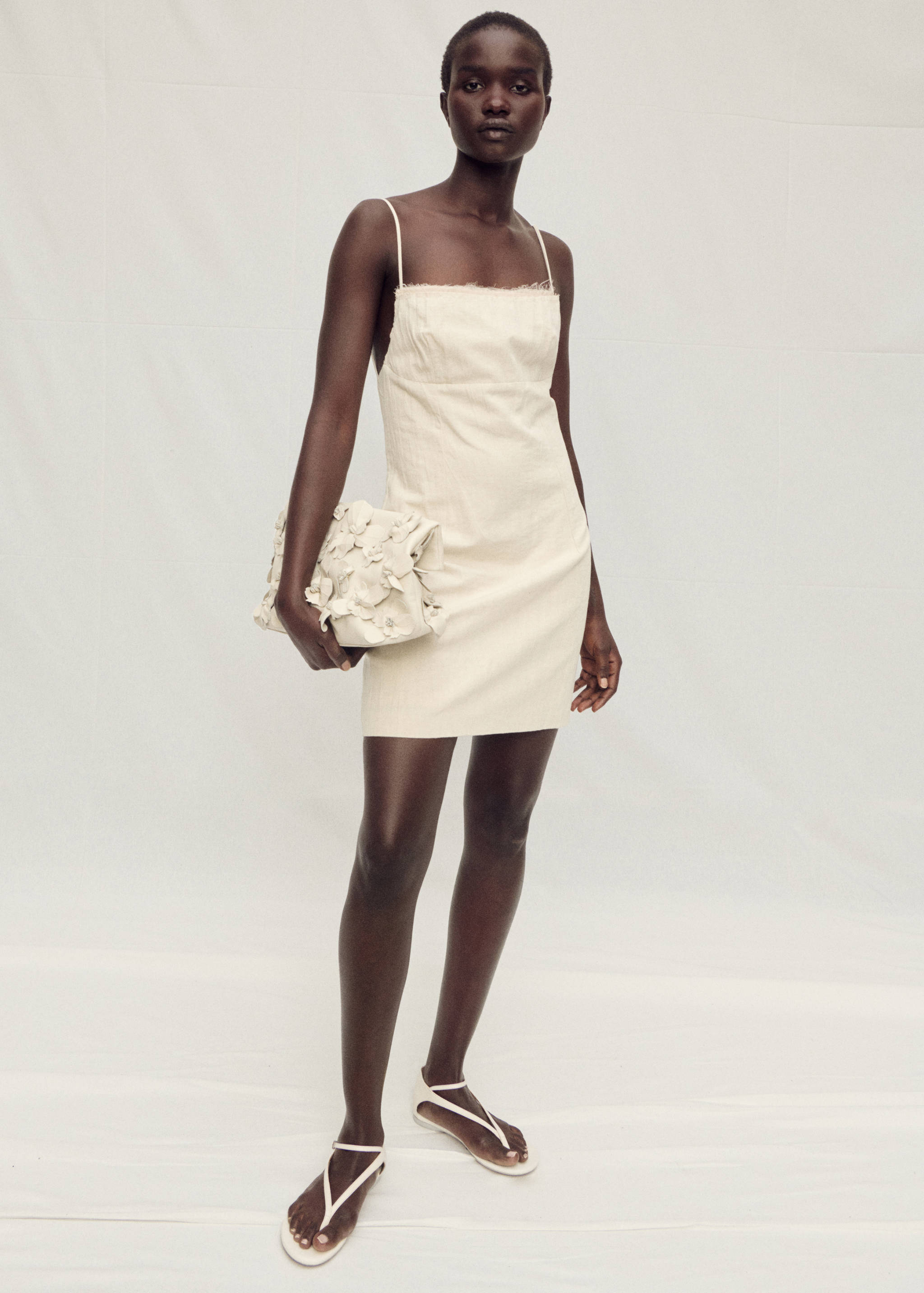 Leather straps sandals - General plane