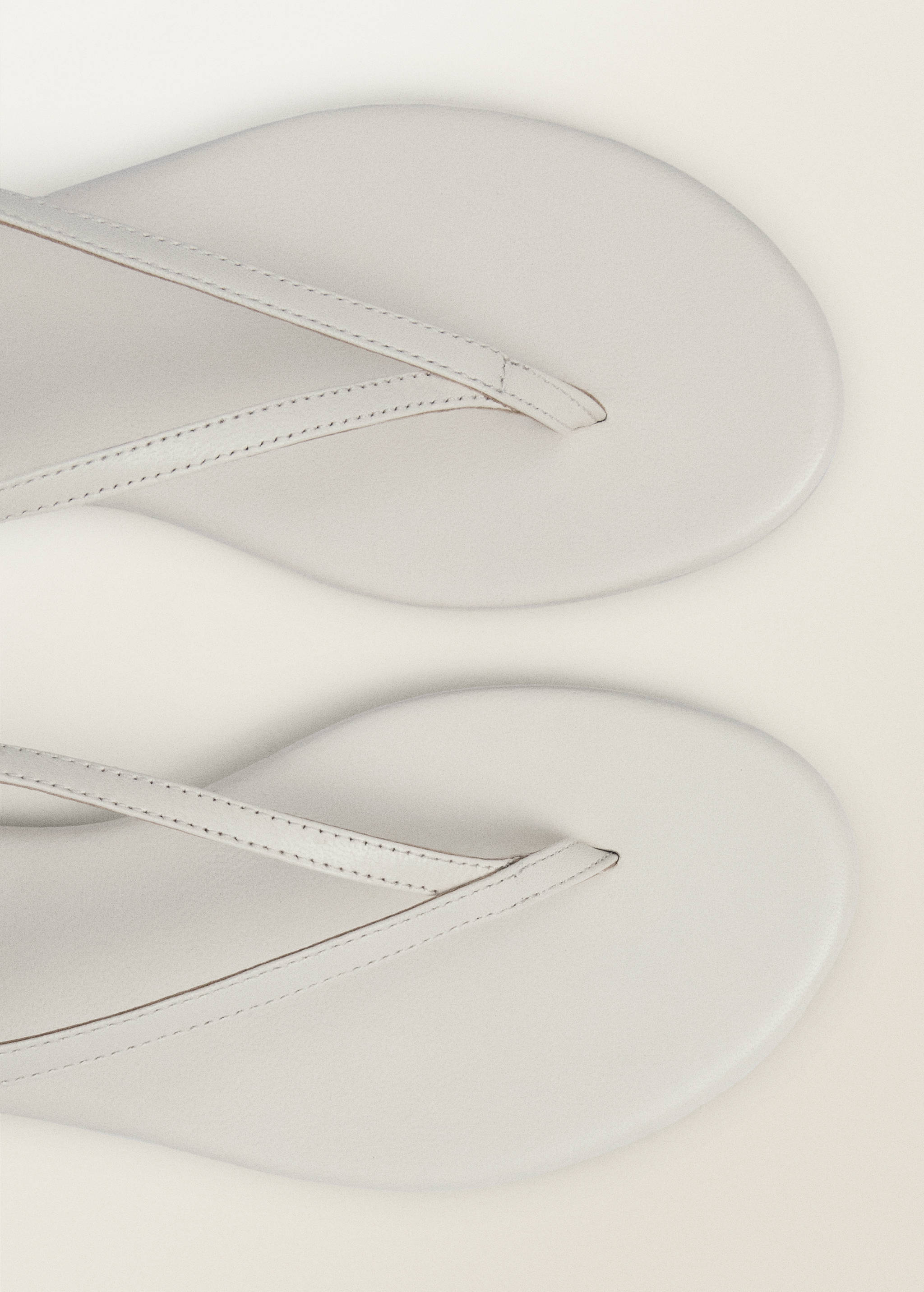 Leather straps sandals - Details of the article 2