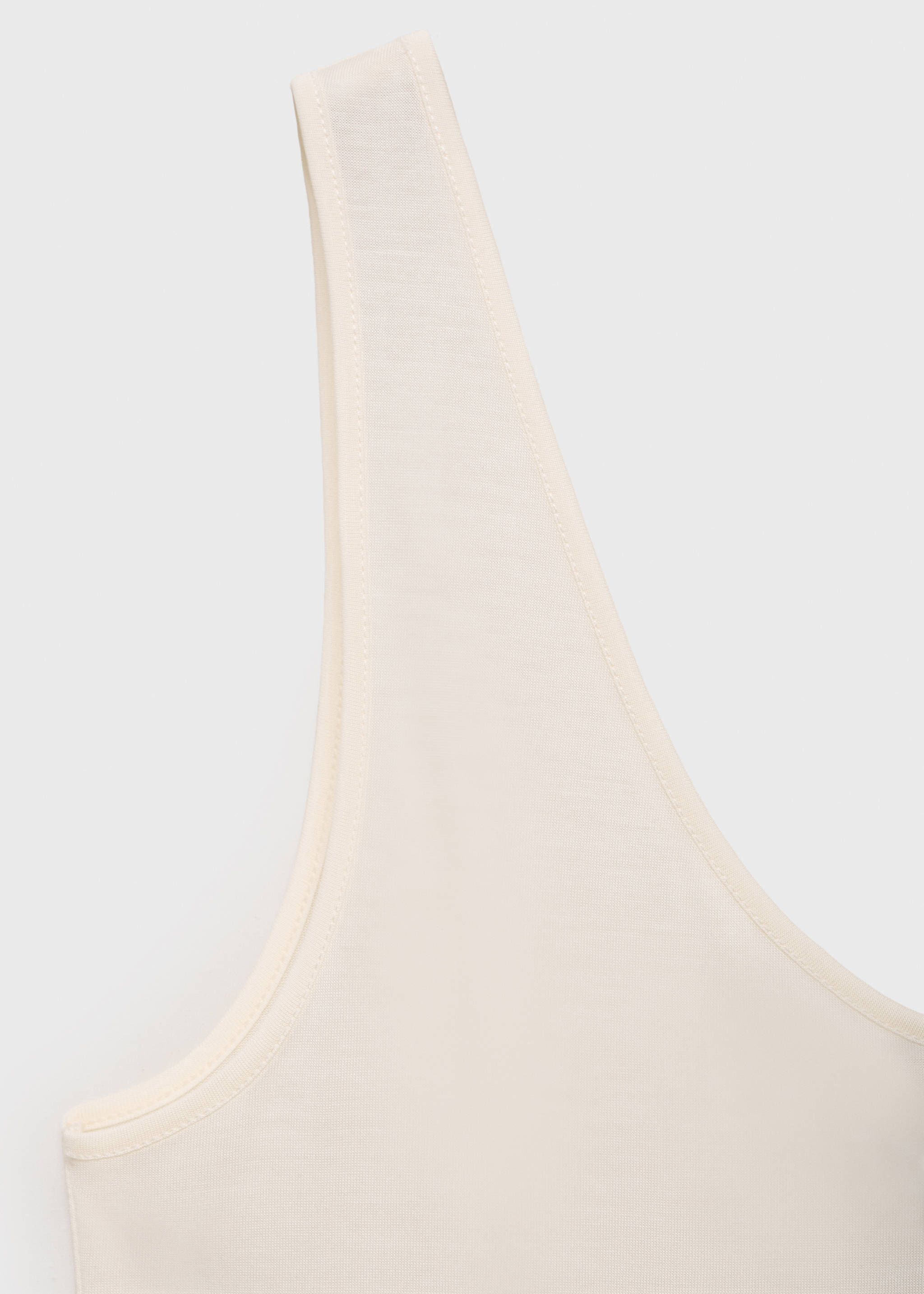 Low-neck lyocell top - Details of the article 8